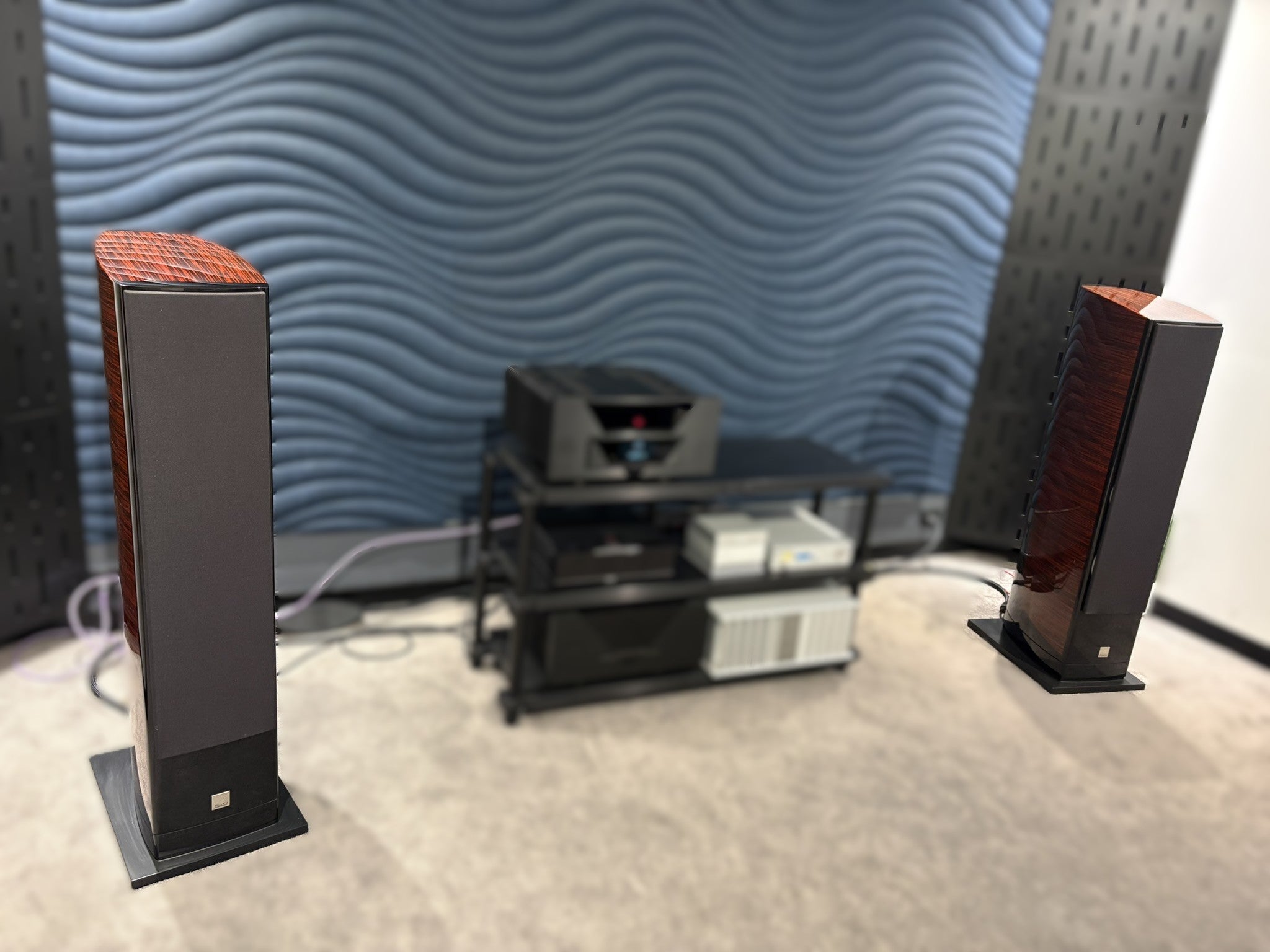 Dali Epicon 8 Floorstanding Speakers - As Traded