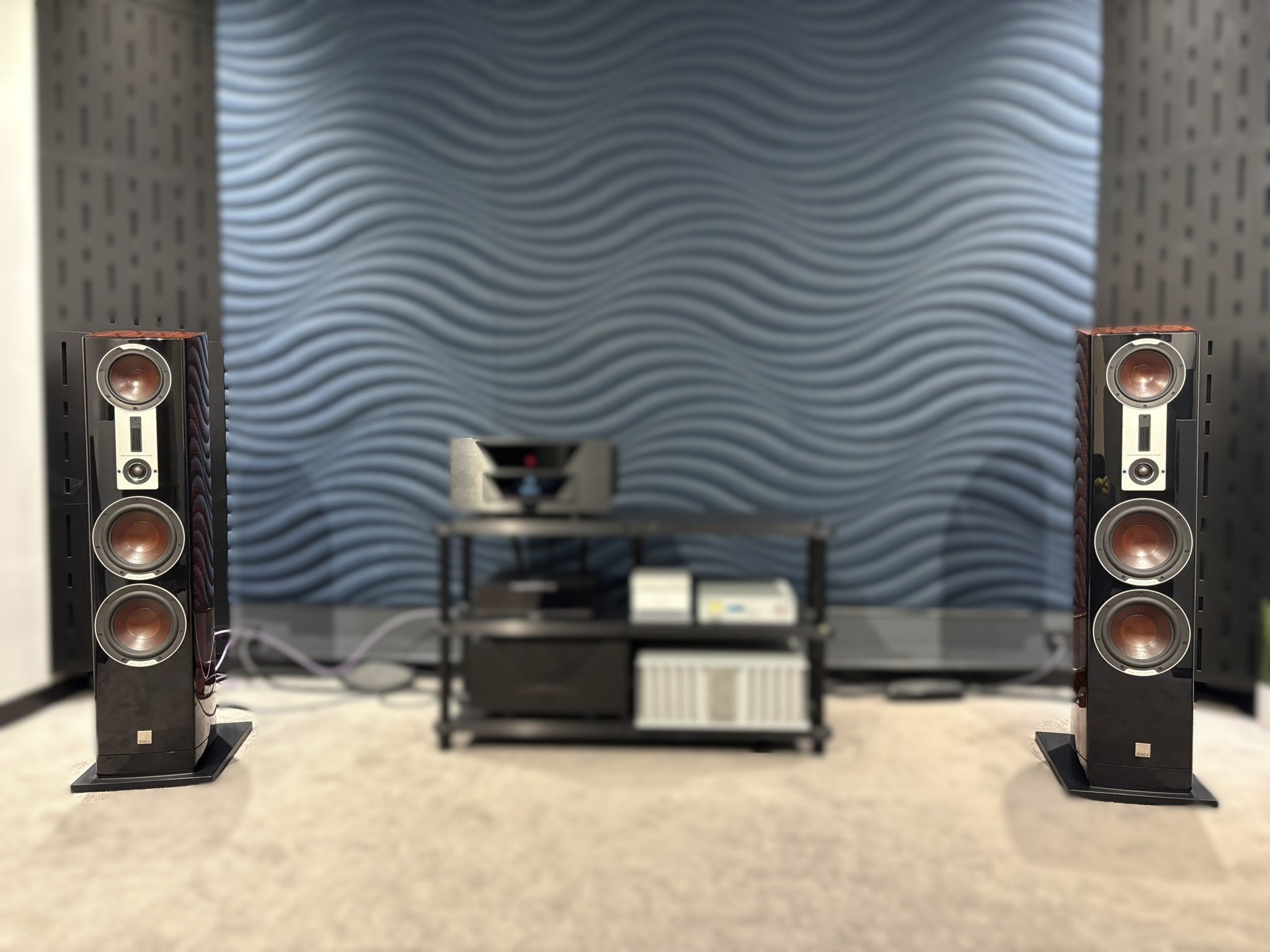 Dali Epicon 8 Floorstanding Speakers - As Traded