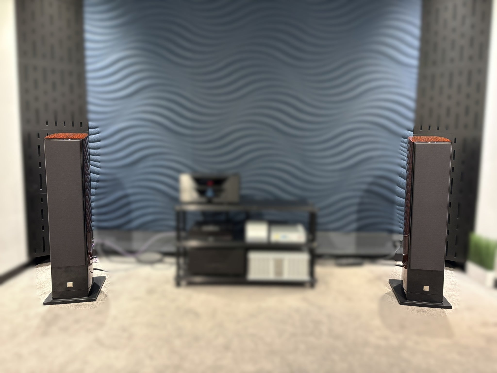 Dali Epicon 8 Floorstanding Speakers - As Traded