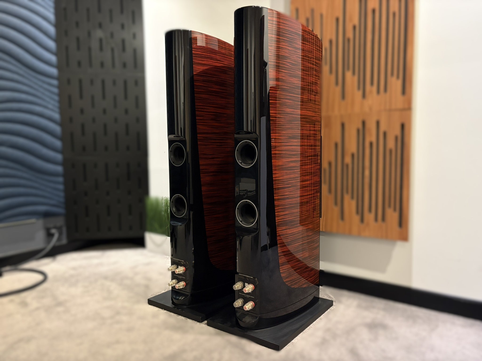 Dali Epicon 8 Floorstanding Speakers - As Traded