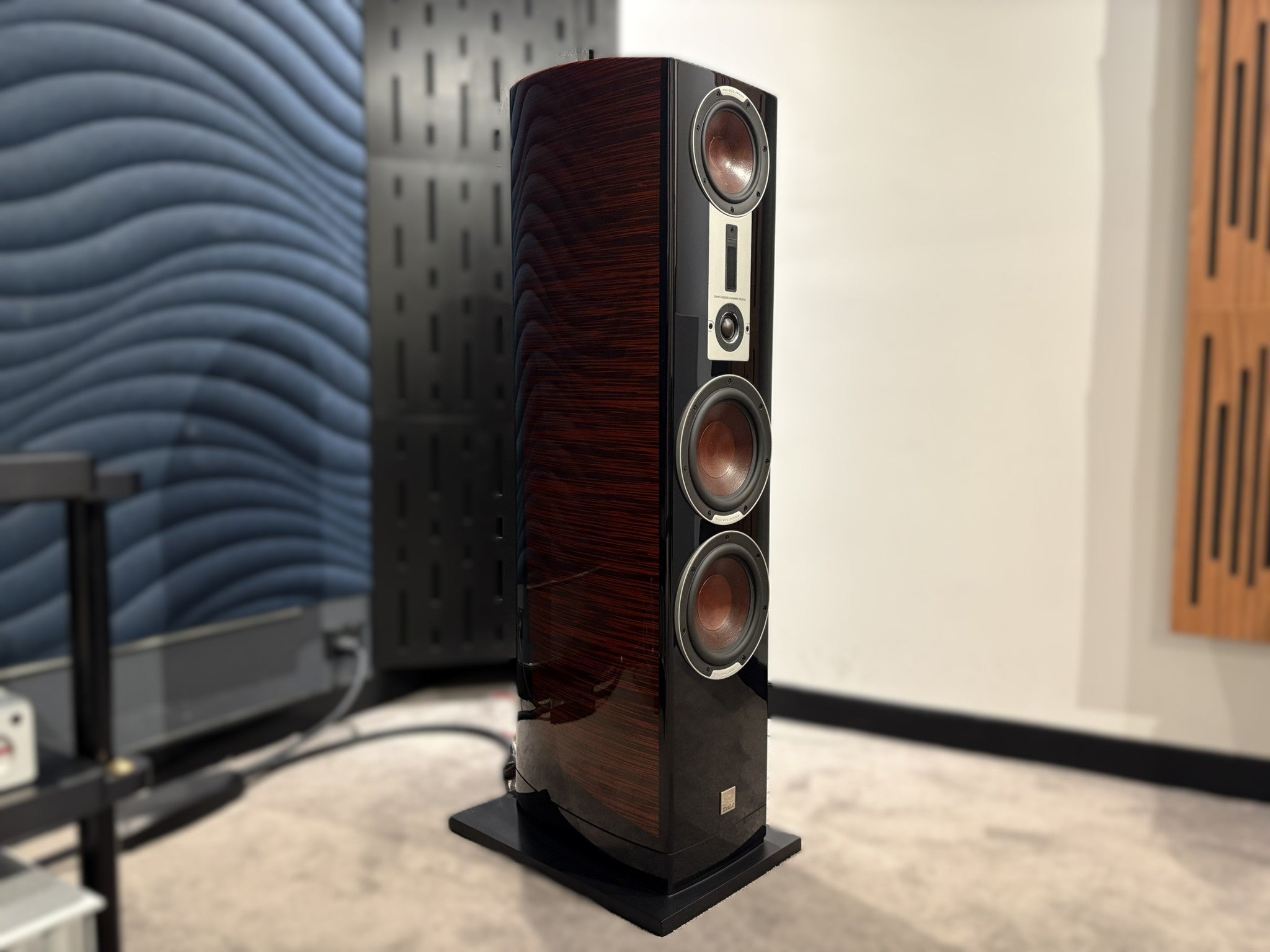 Dali Epicon 8 Floorstanding Speakers - As Traded