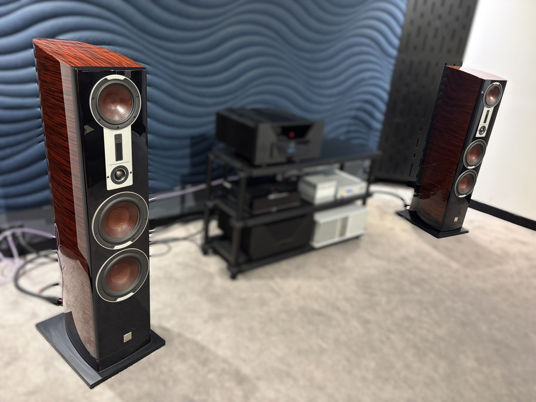 Dali Epicon 8 Floorstanding Speakers - As Traded