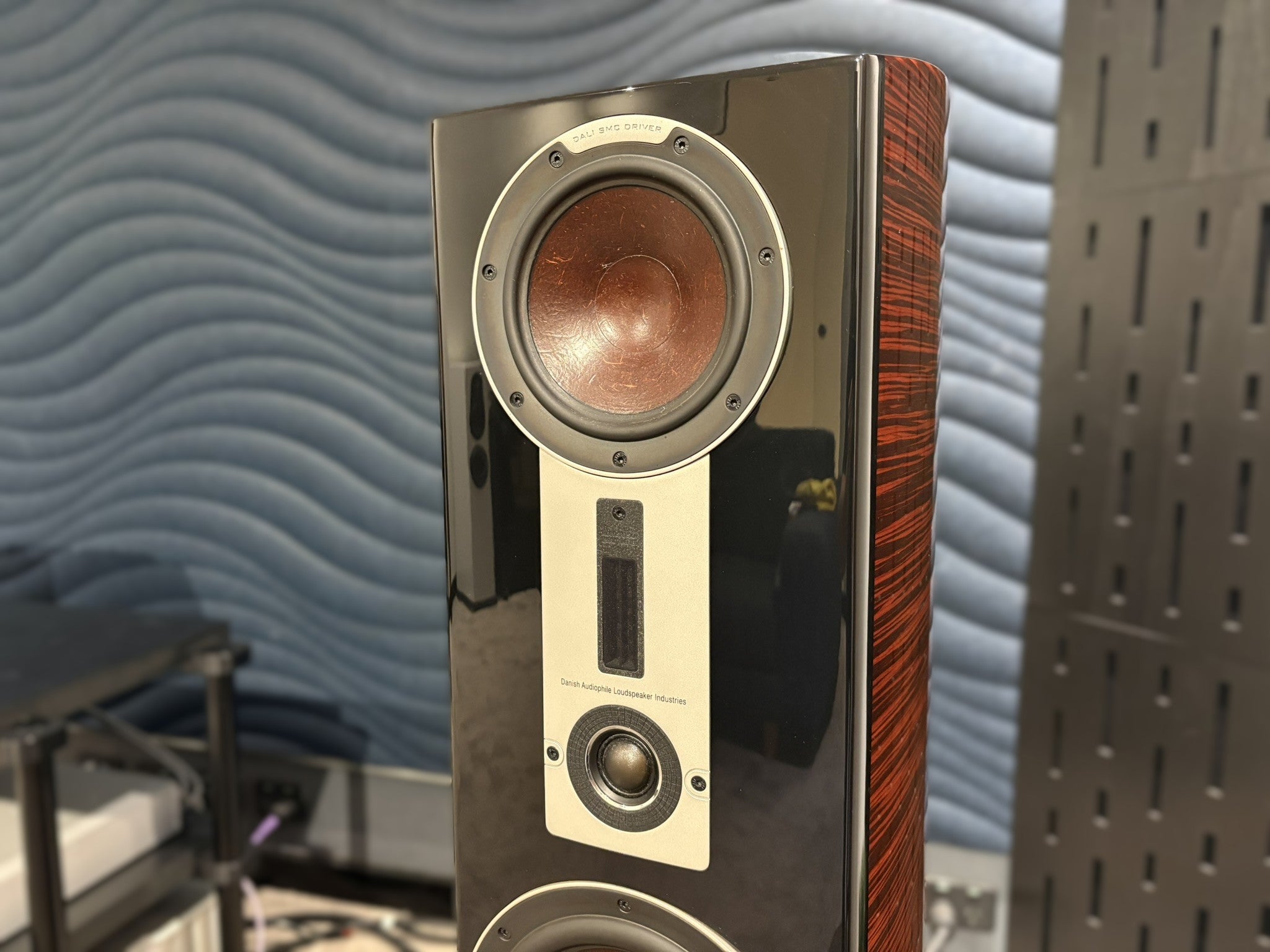 Dali Epicon 8 Floorstanding Speakers - As Traded