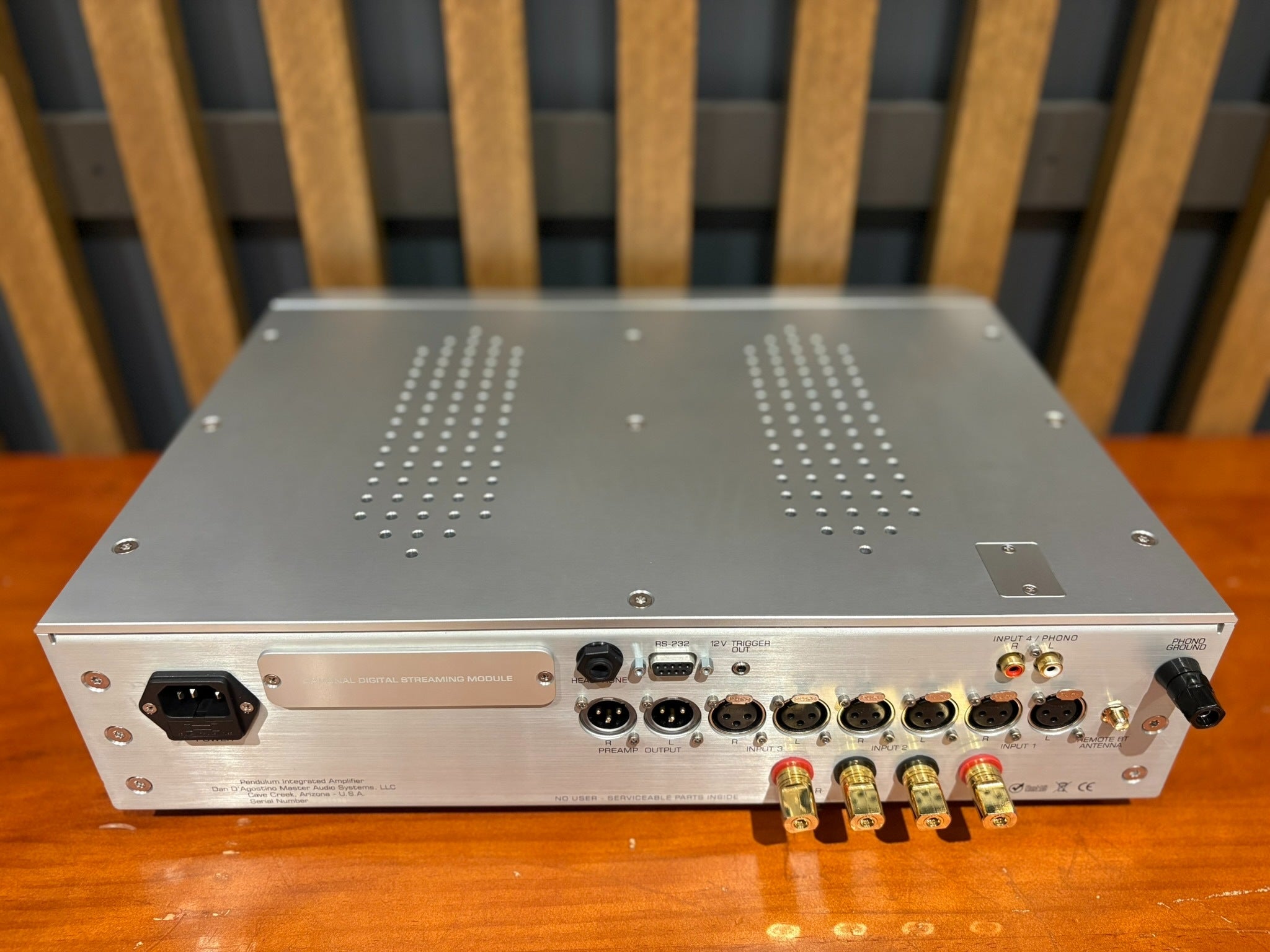Dan D'Agostino Pendulum Integrated Amplifier, Silver - As Traded