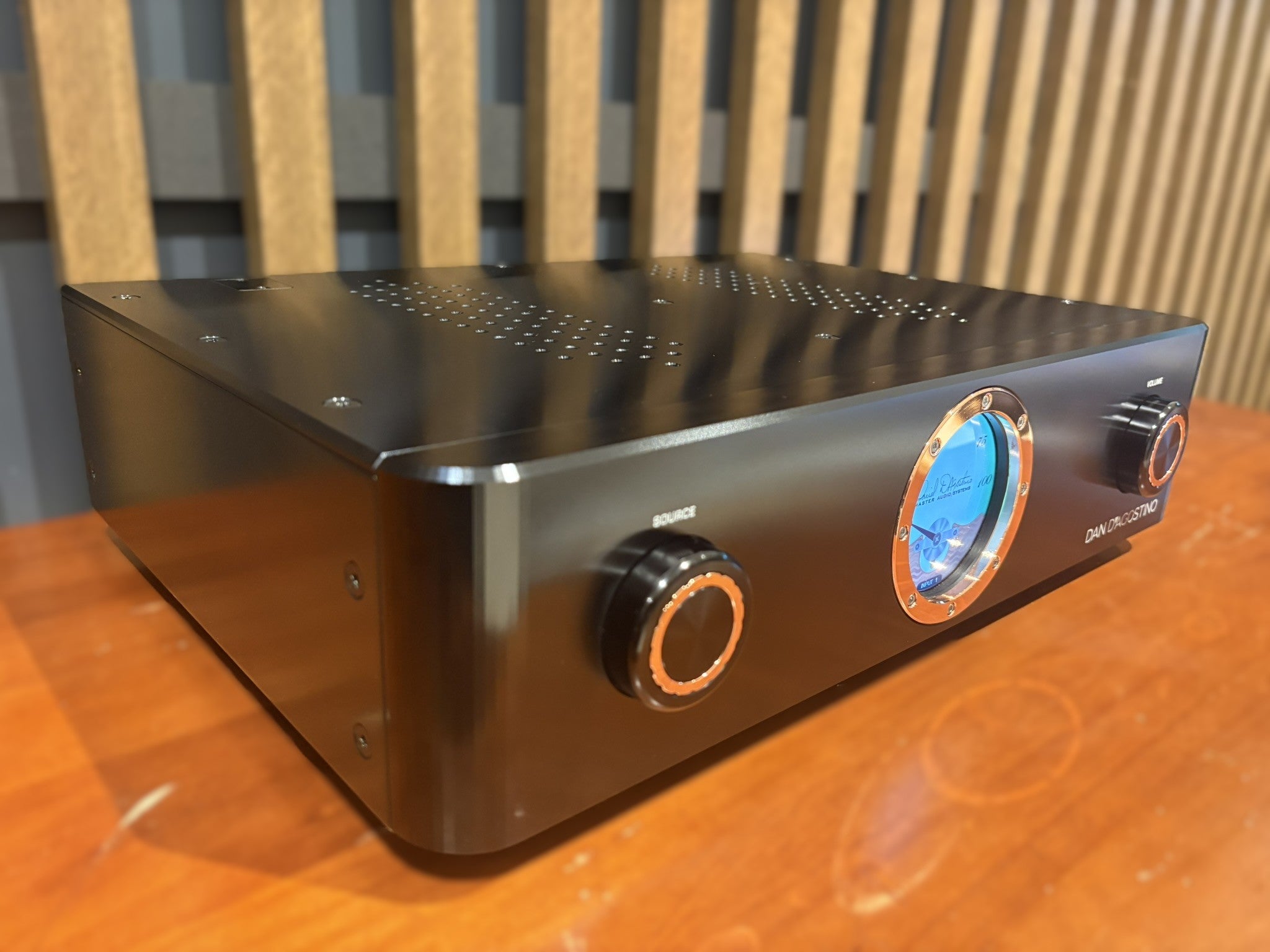 Dan D'Agostino Pendulum Integrated Amplifier With Streaming  Module, Black - As Traded