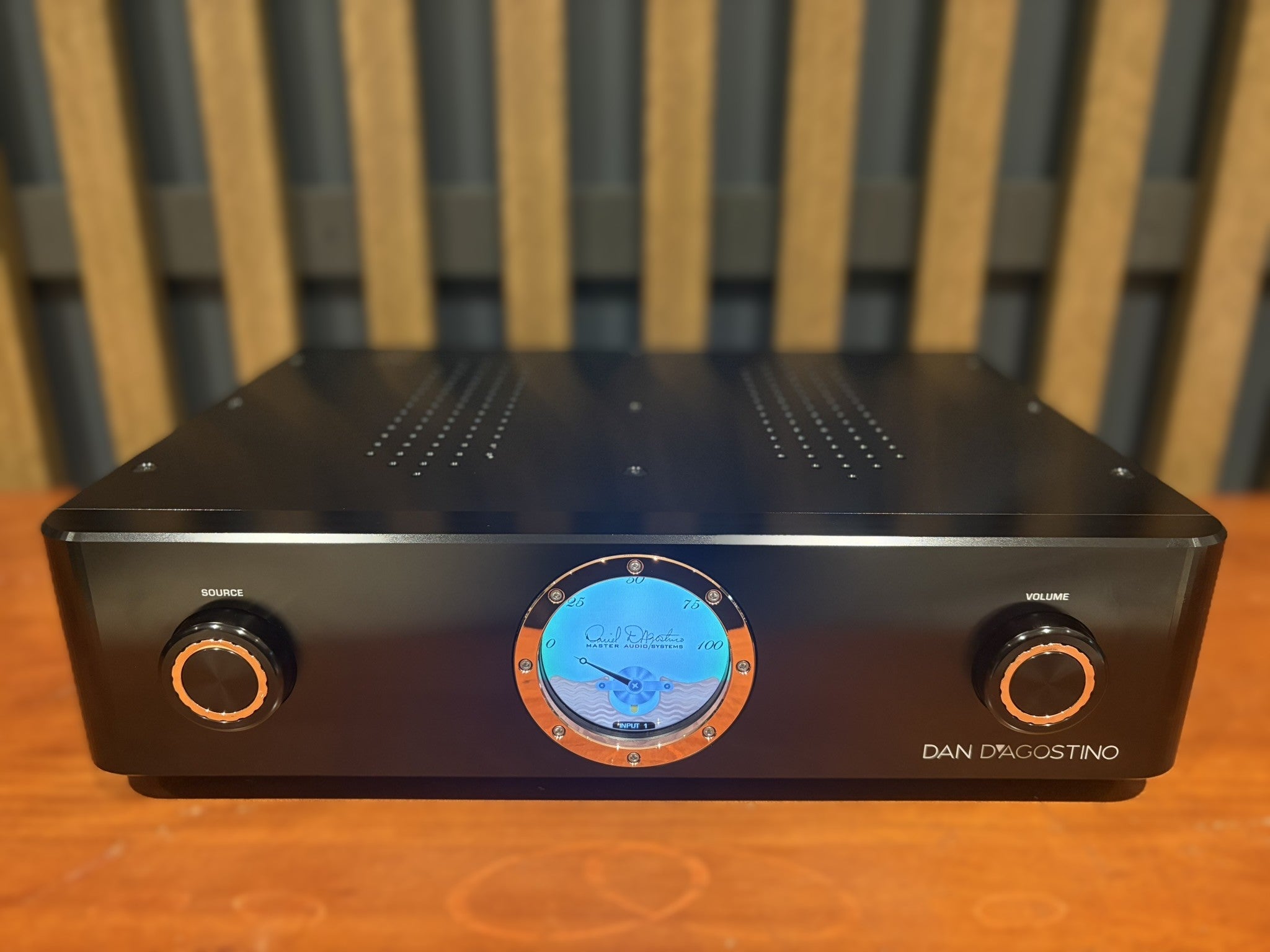 Dan D'Agostino Pendulum Integrated Amplifier With Streaming  Module, Black - As Traded