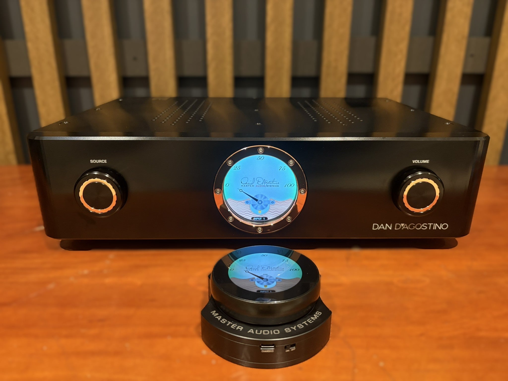 Dan D'Agostino Pendulum Integrated Amplifier With Streaming  Module, Black - As Traded