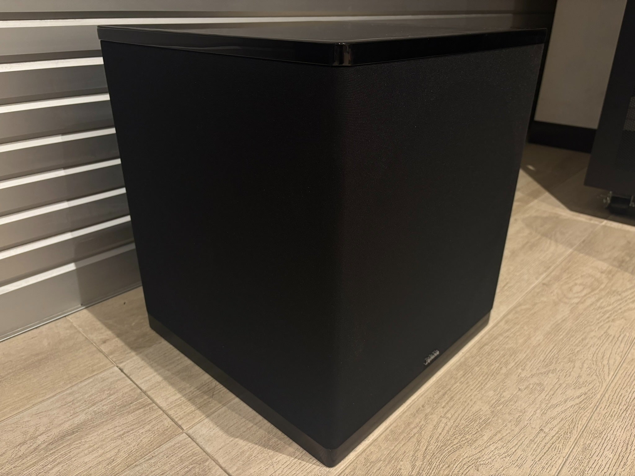 Definitive Technology PowerField 1500 Subwoofer - Consignment