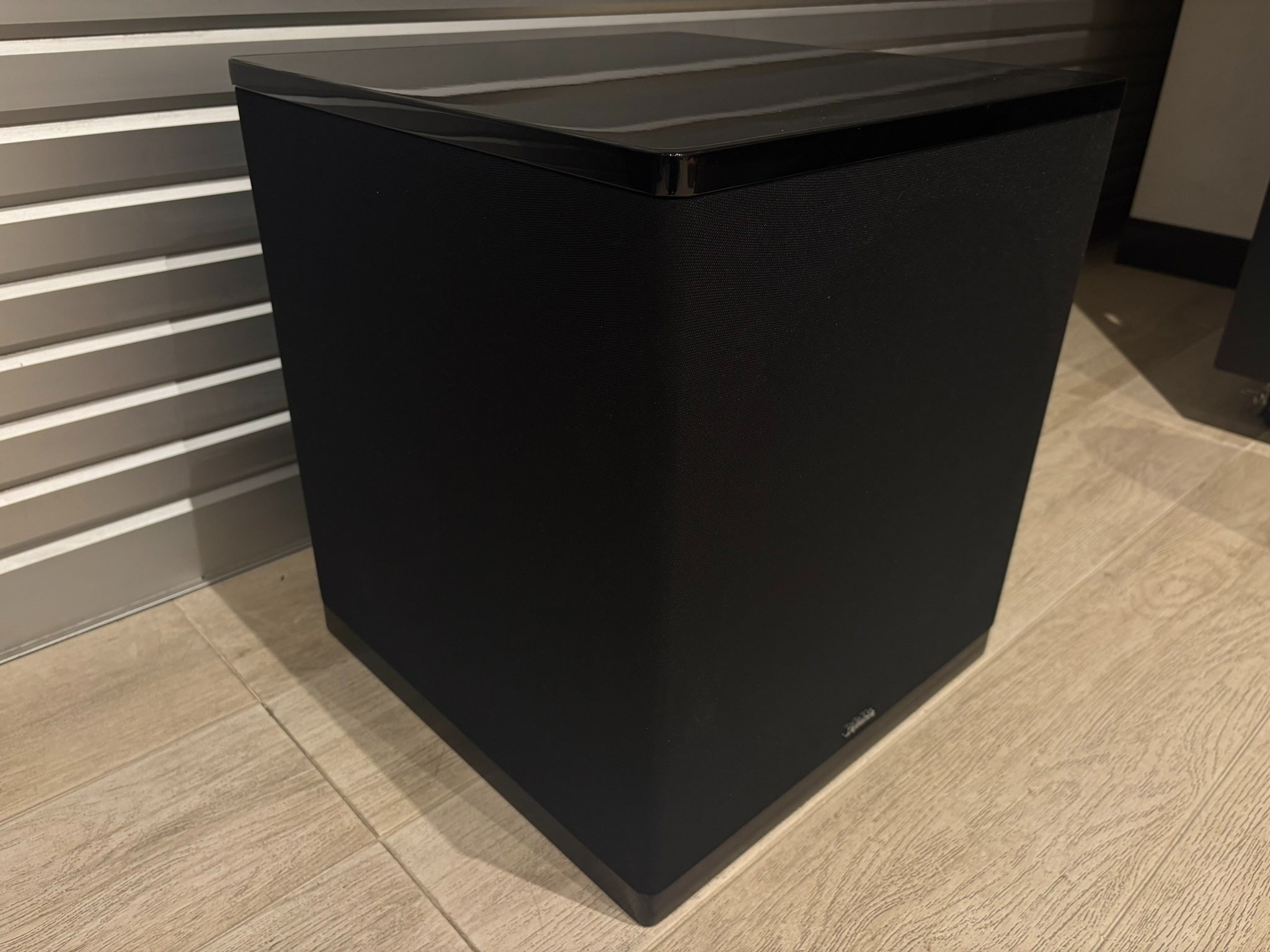 Definitive Technology PowerField 1500 Subwoofer - Consignment