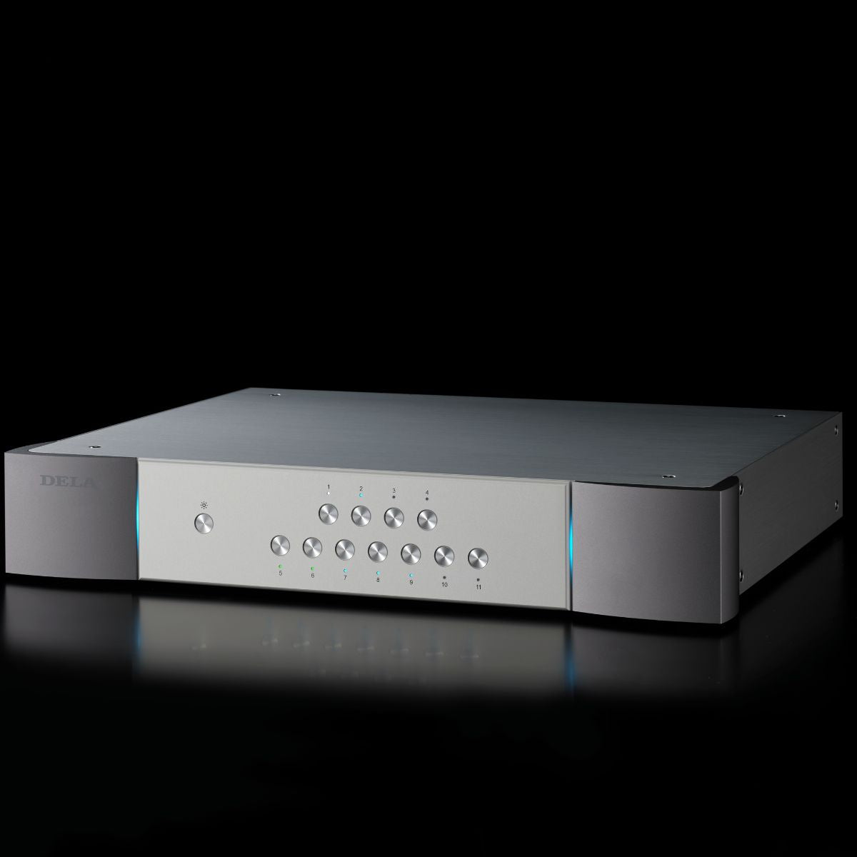 Dela (Formerly Melco) S5 Network Switch