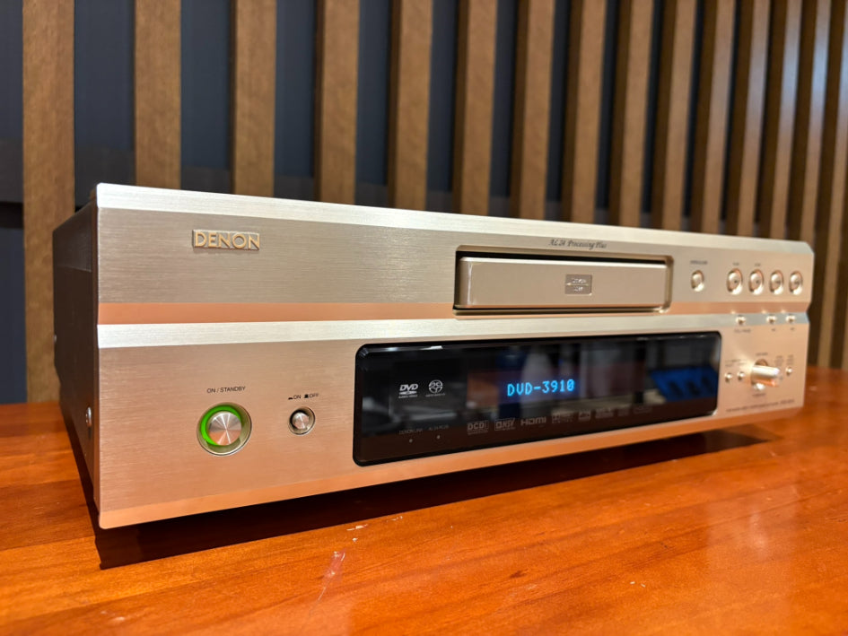 Denon DVD-3910 Universal DVD Player (SACD Compatible) - Consignment
