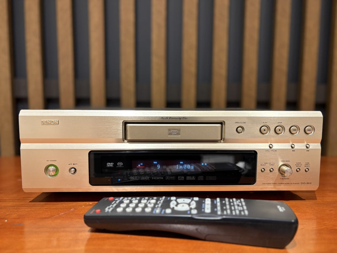 Denon DVD-3910 Universal DVD Player (SACD Compatible) - Consignment