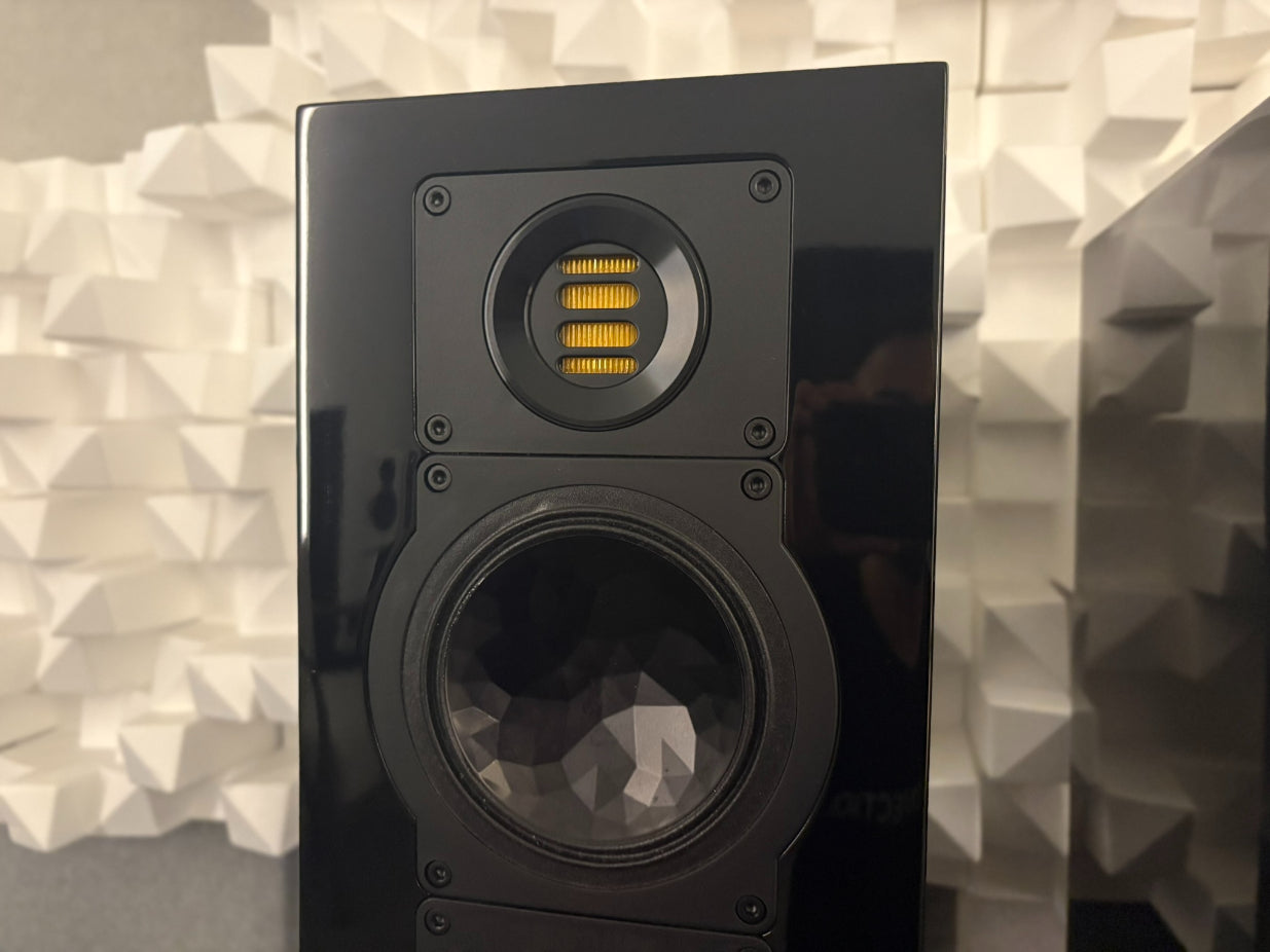 ELAC FS249.3 Floorstanding Speakers - Consignment