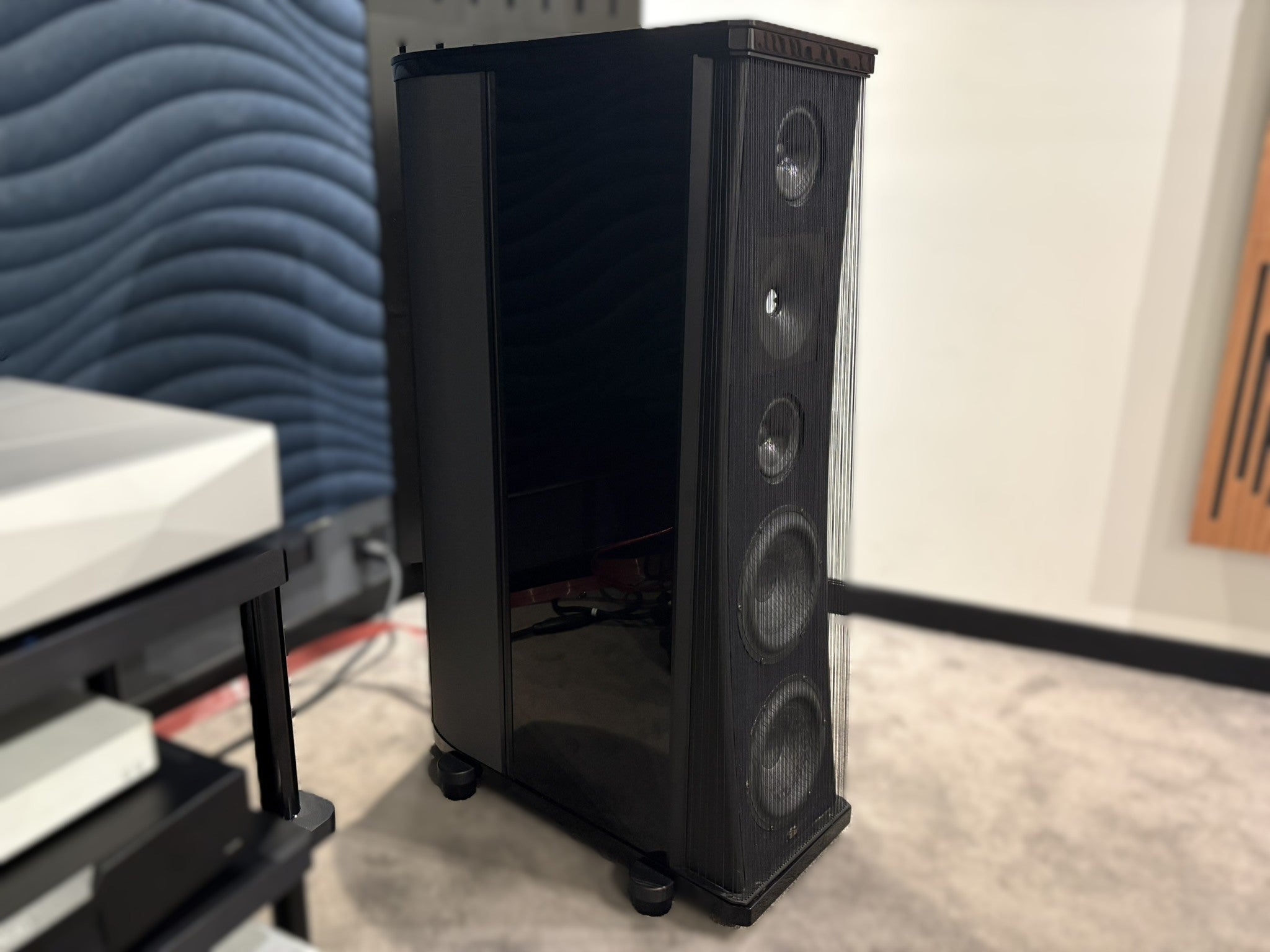 Gryphon Atlantis Floorstanding Speakers - Consignment
