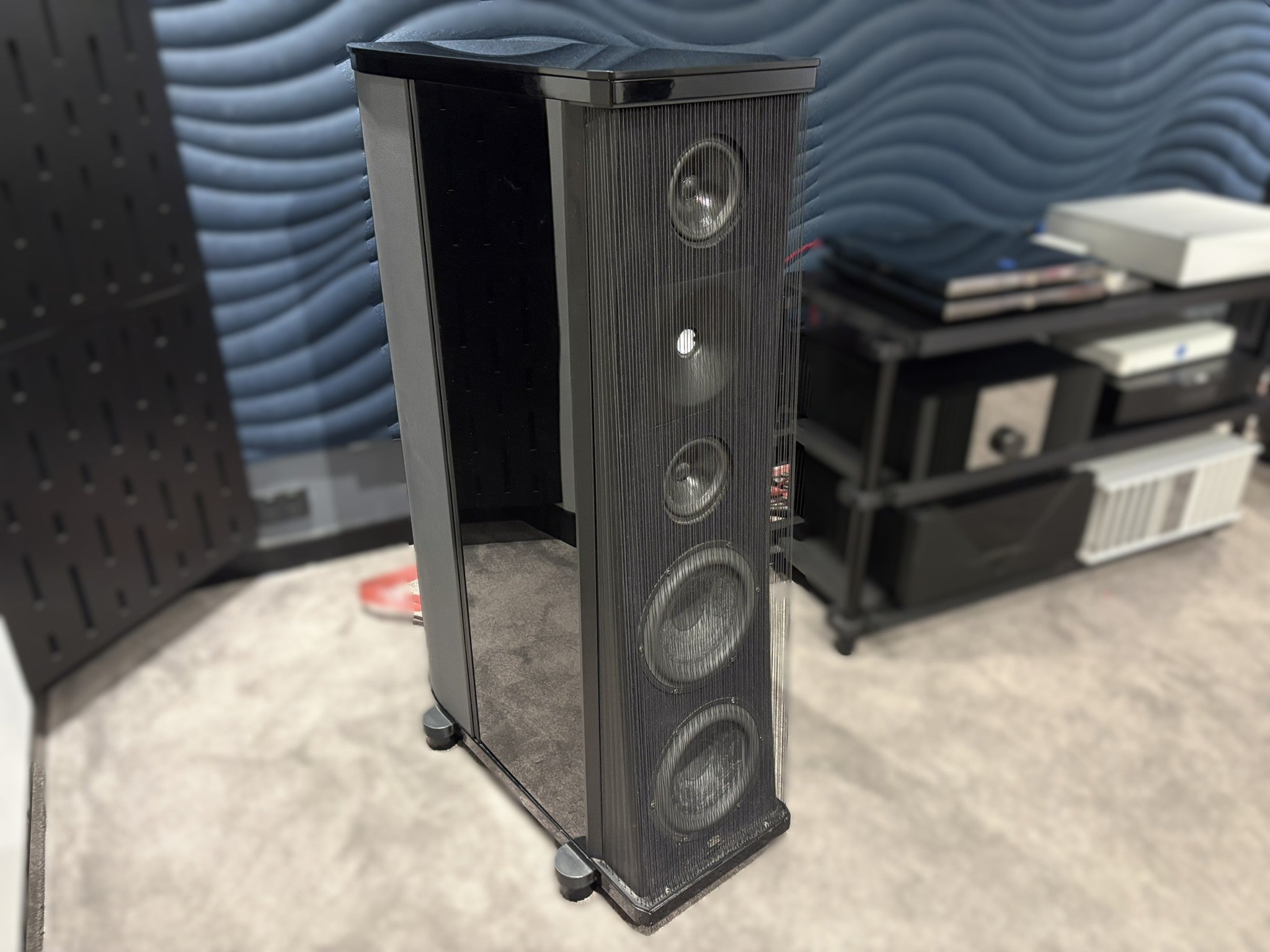 Gryphon Atlantis Floorstanding Speakers - Consignment