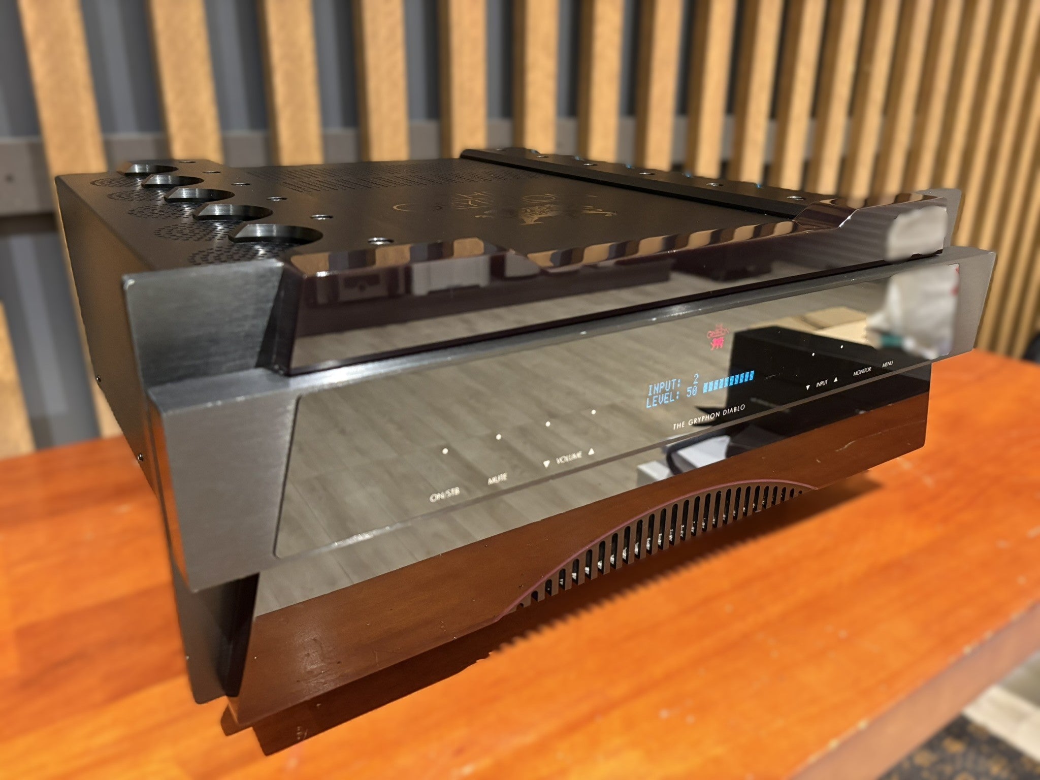 Gryphon Diablo (250) Integrated Amplifier (Optional Phonostage) - Consignment