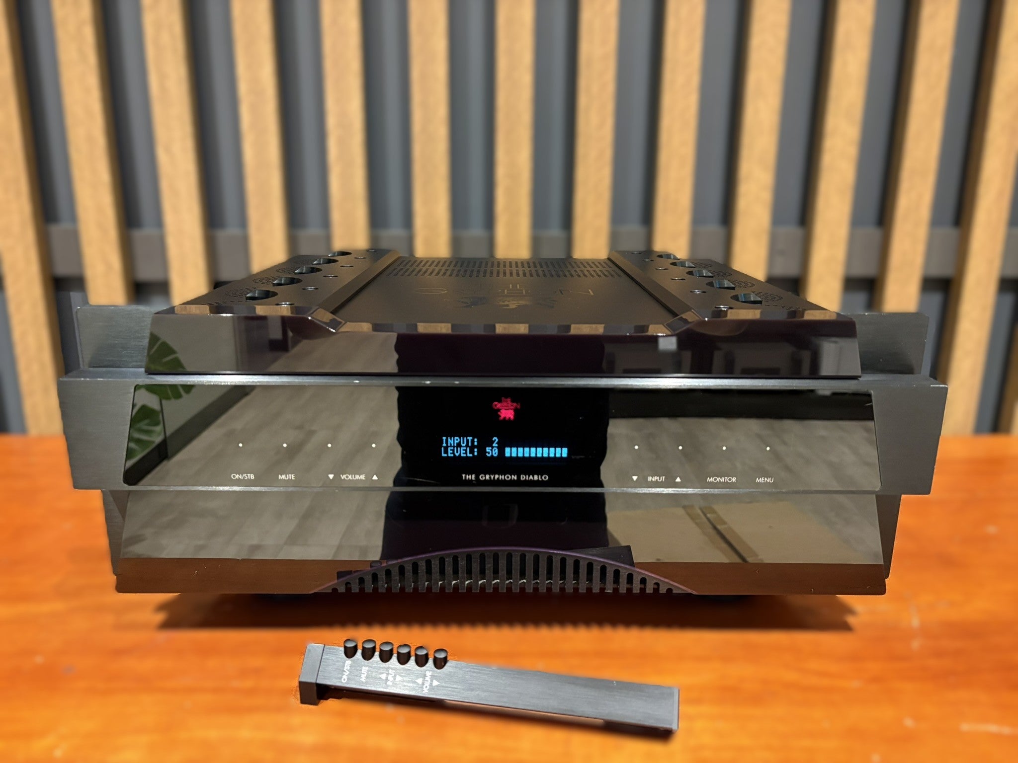 Gryphon Diablo (250) Integrated Amplifier (Optional Phonostage) - Consignment
