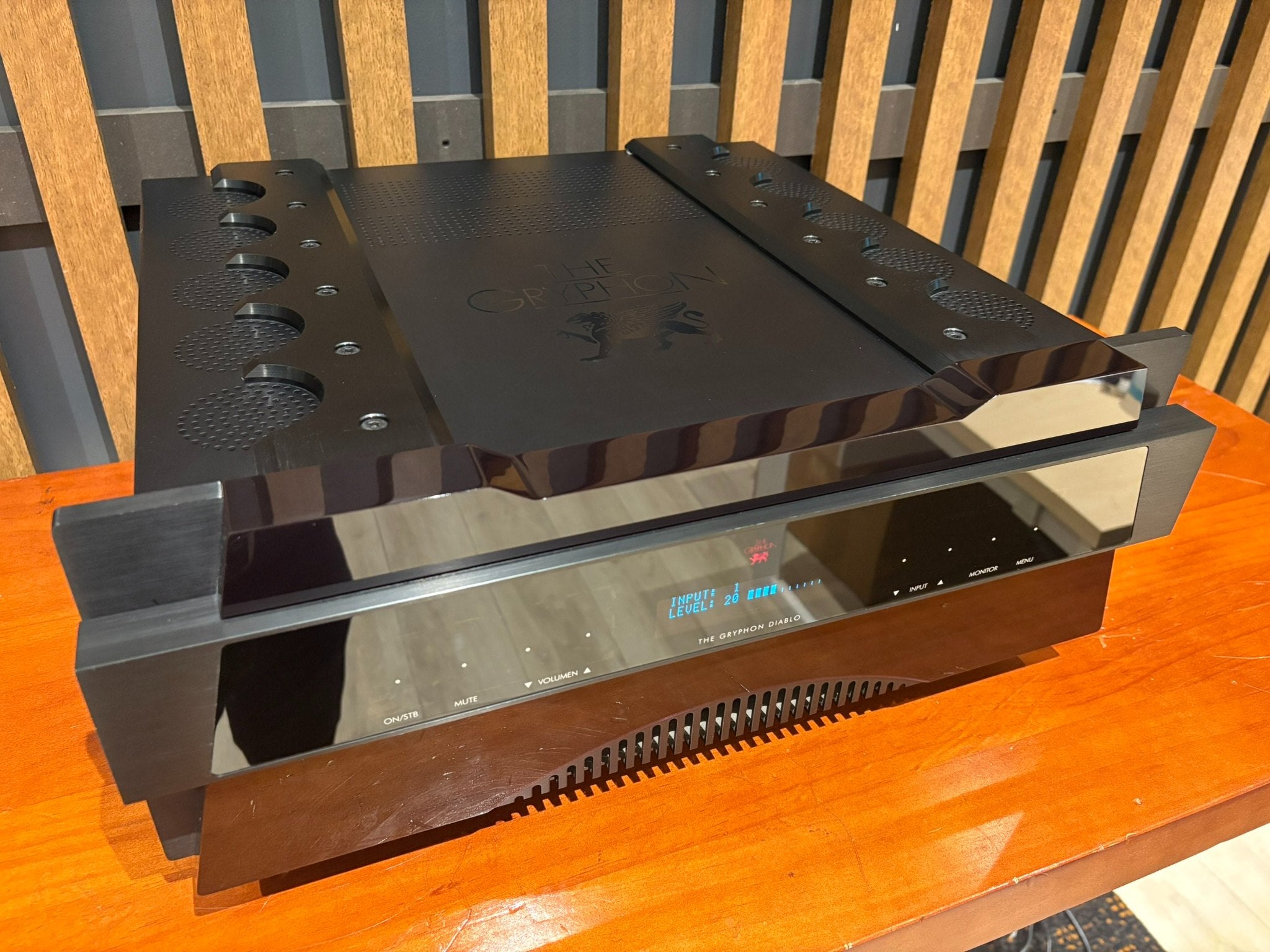 Gryphon Diablo (250) Integrated Amplifier - Consignment