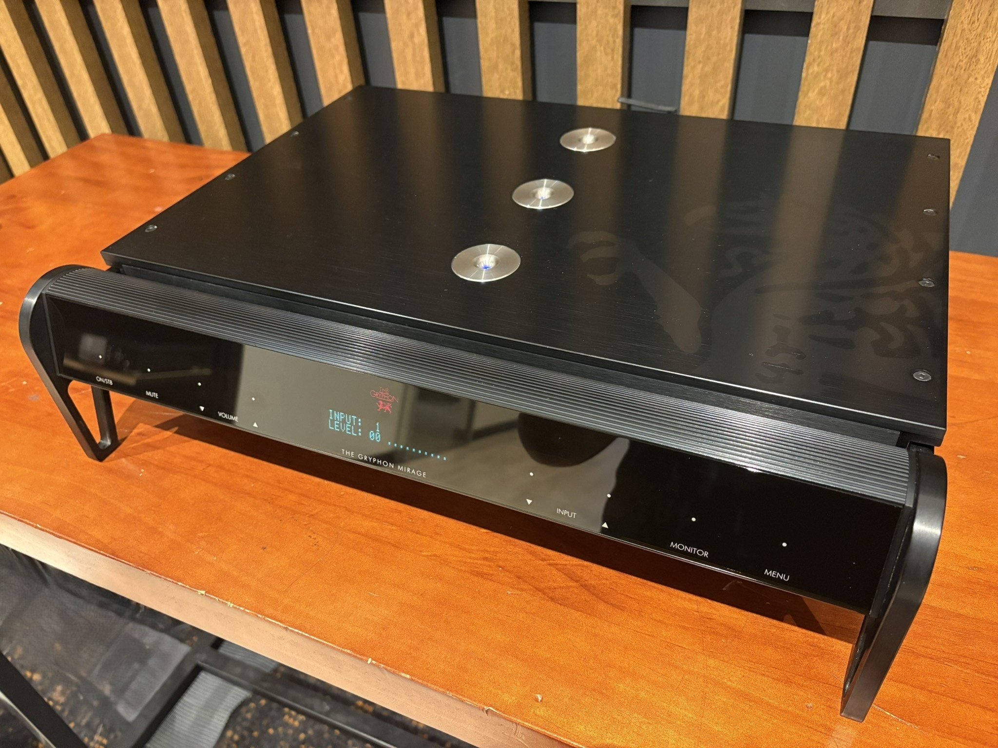 Gryphon Mirage Preamplifier - Consignment