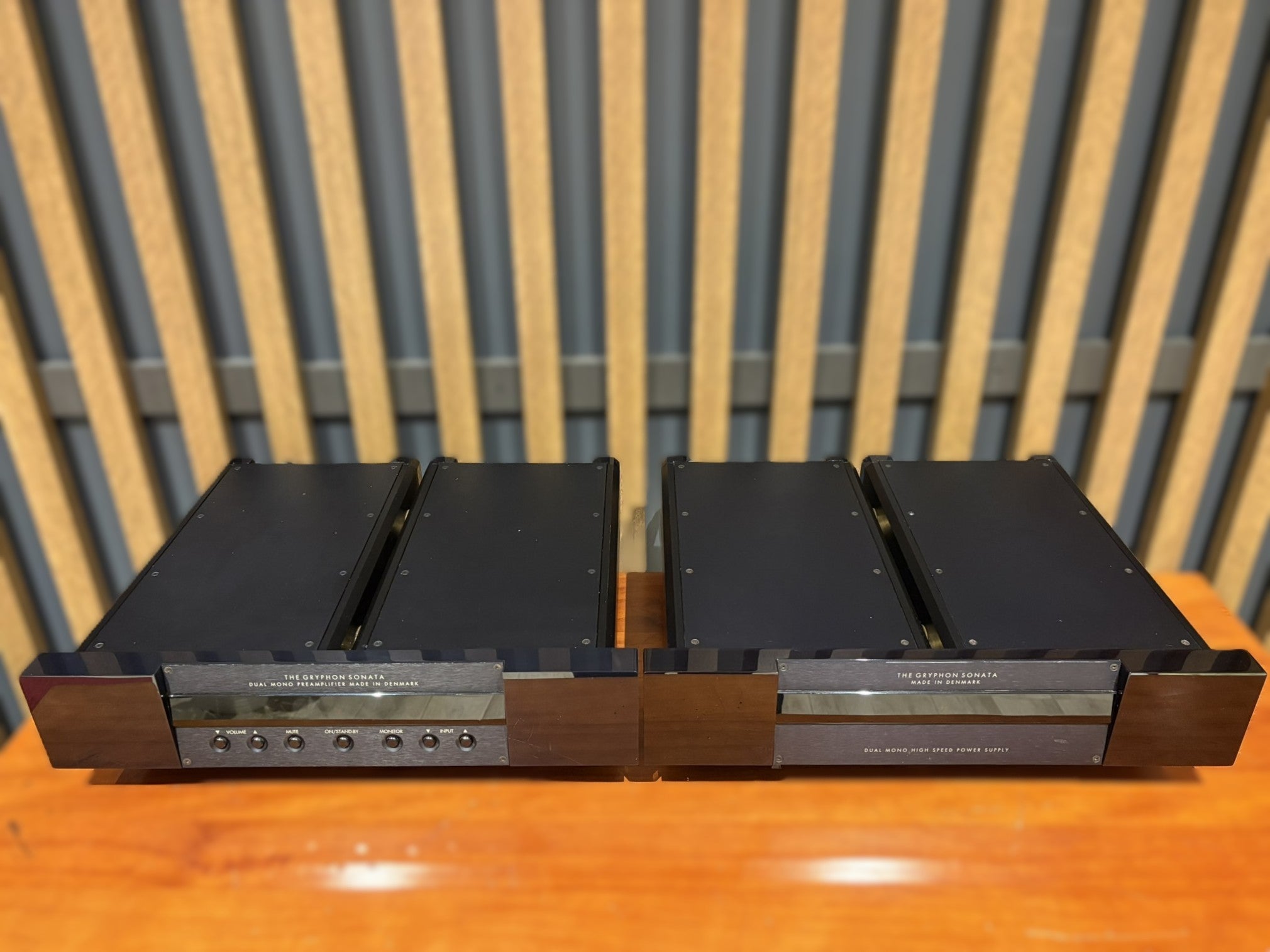 Gryphon Sonata Preamplifier - Consignment