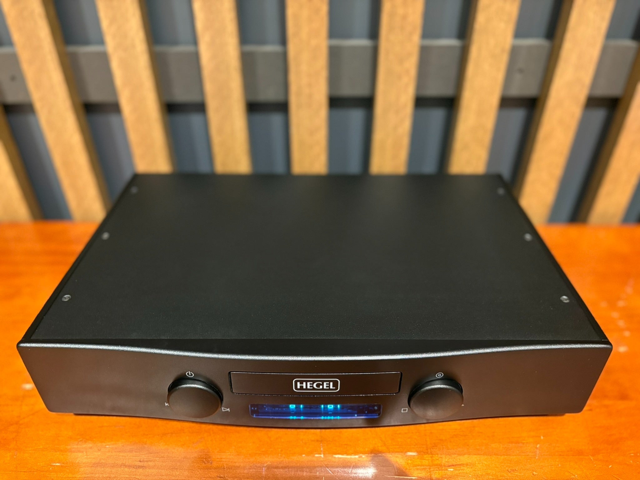 Hegel Mohican CD Player - Consignment