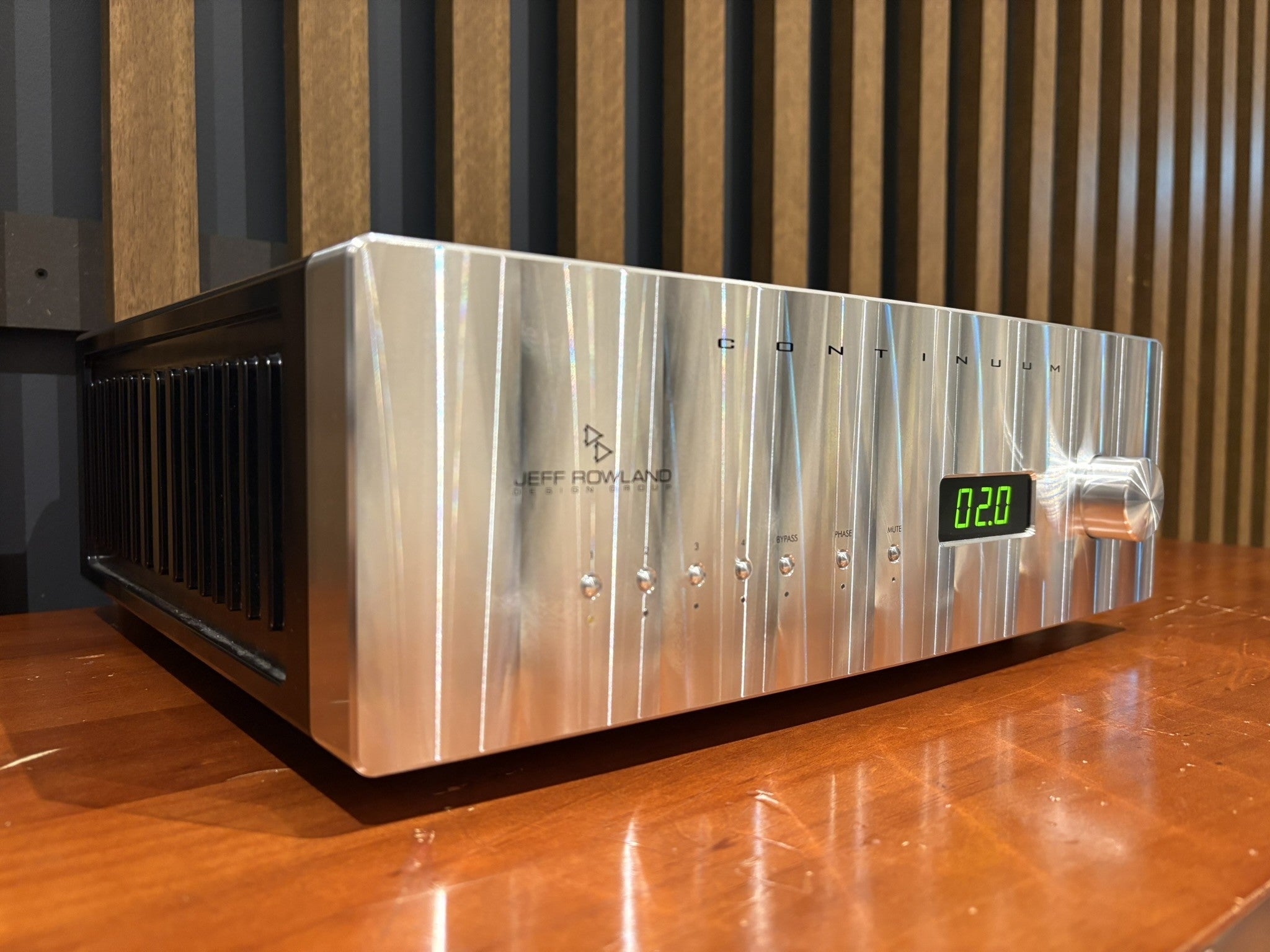 Jeff Rowland Continuum S2 Integrated Amplifier - Consignment