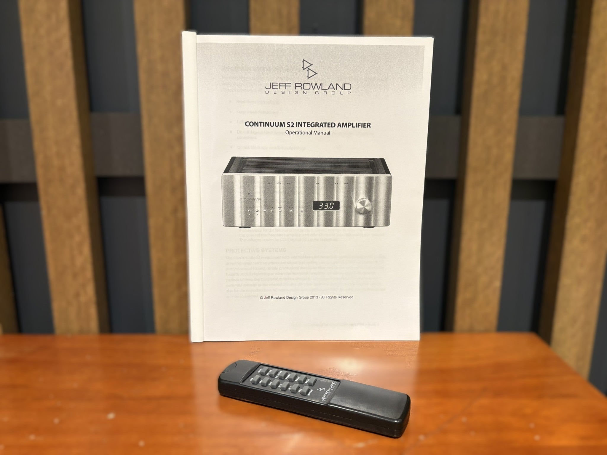 Jeff Rowland Continuum S2 Integrated Amplifier - Consignment