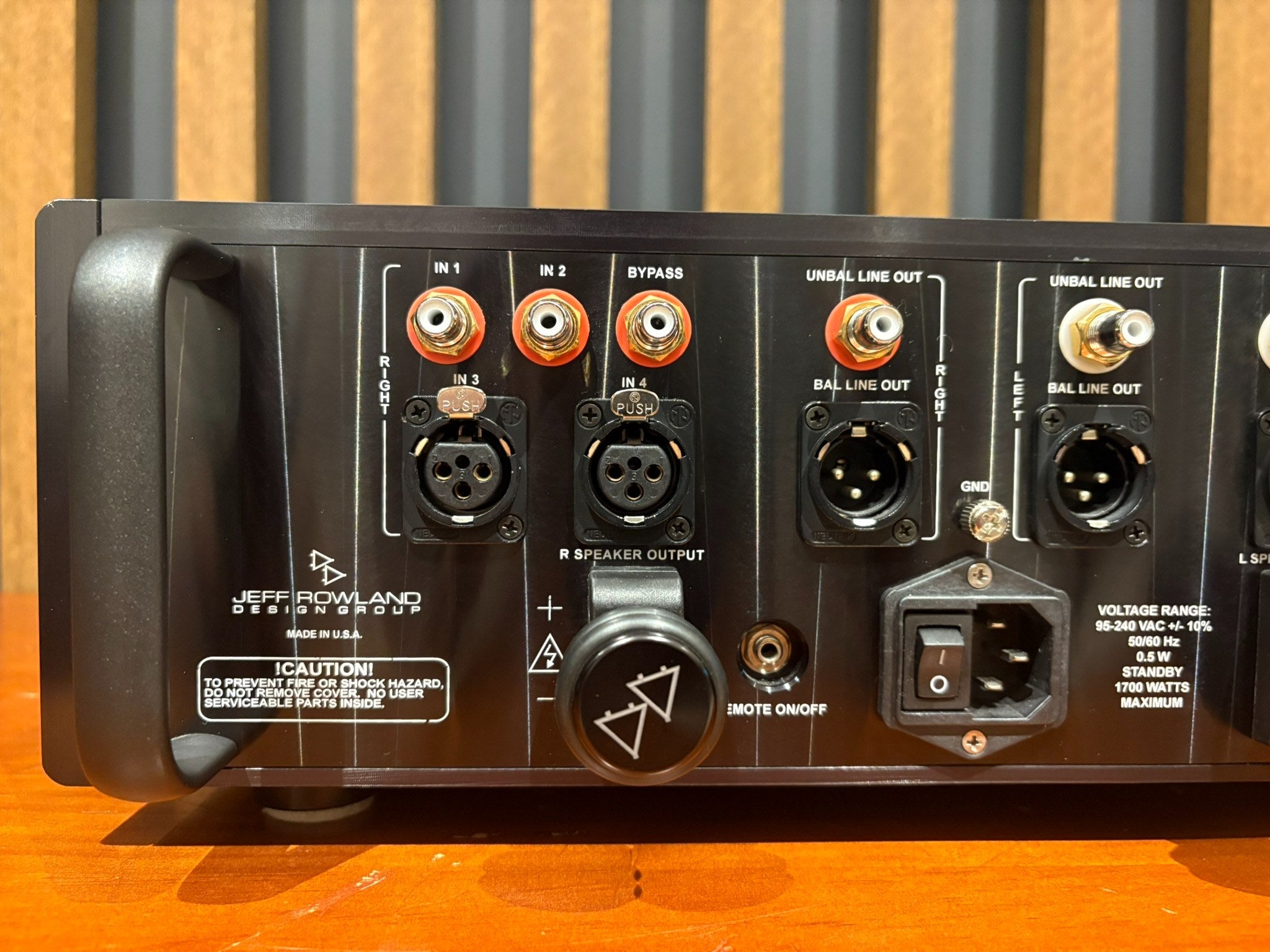 Jeff Rowland Continuum S2 Integrated Amplifier - Consignment