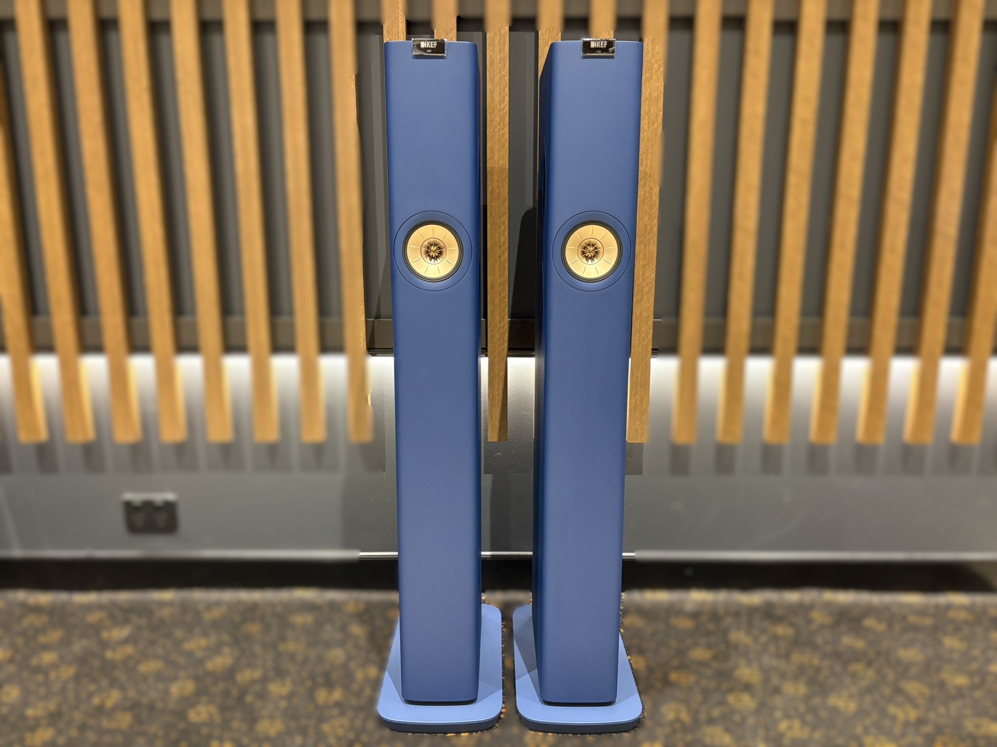 KEF LS60 Wireless Floorstanding Speakers, Royal Blue - As Traded