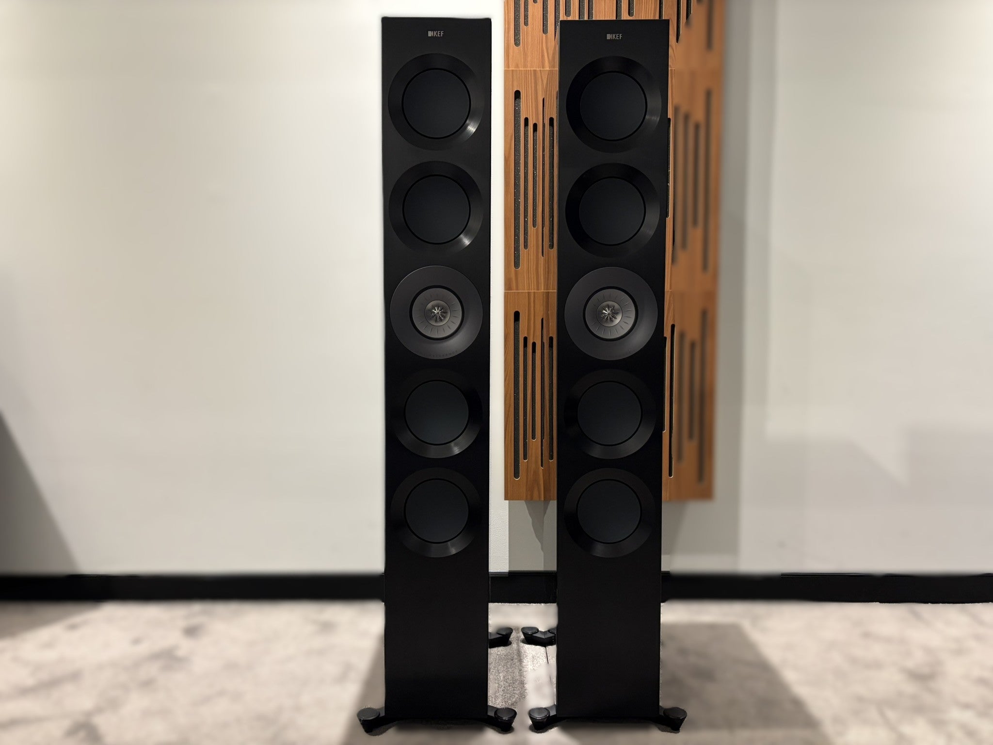 KEF Reference 5 Meta Speakers, Black / Silver - As Traded