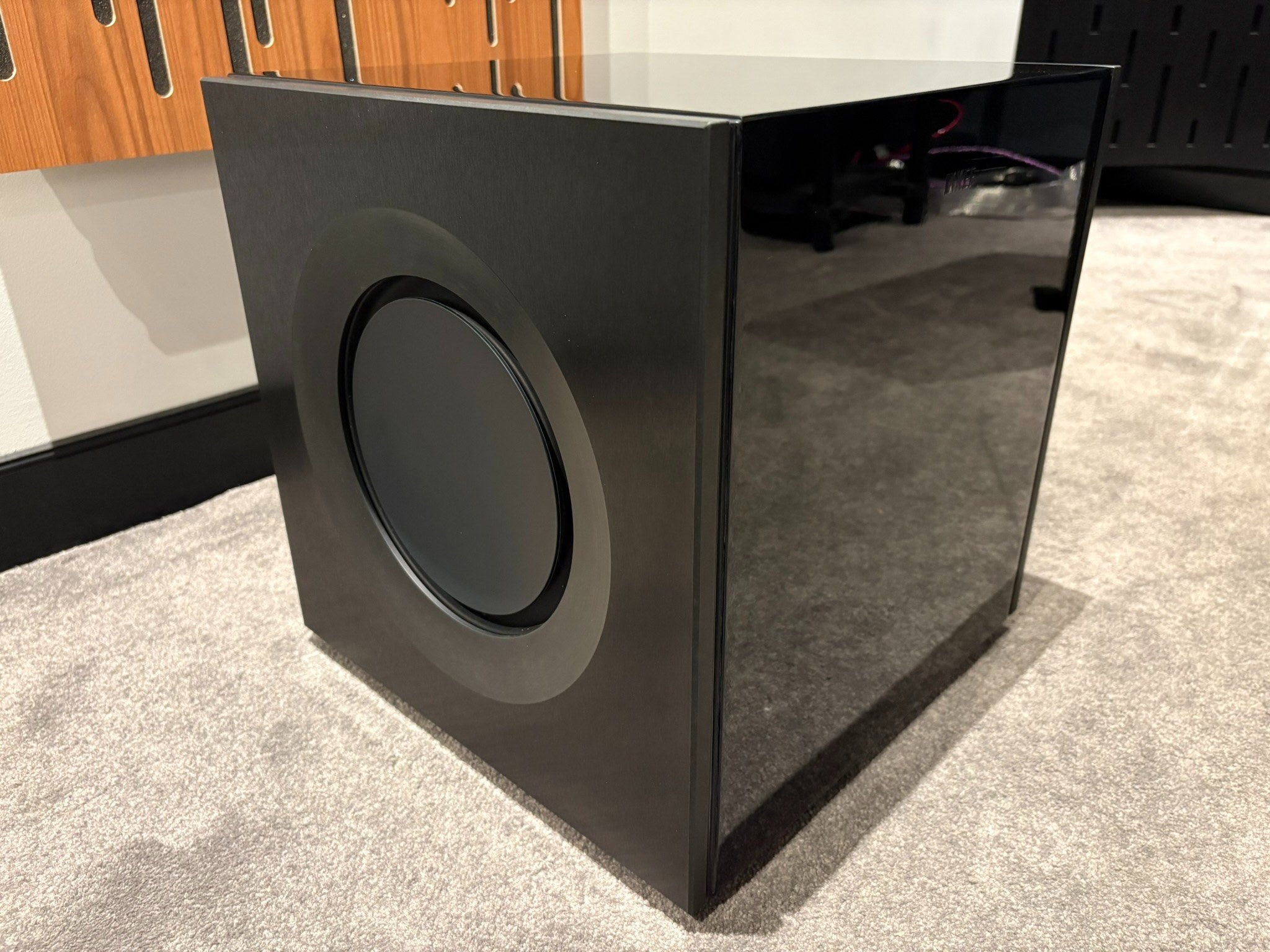KEF Reference 8b Subwoofer - As Traded