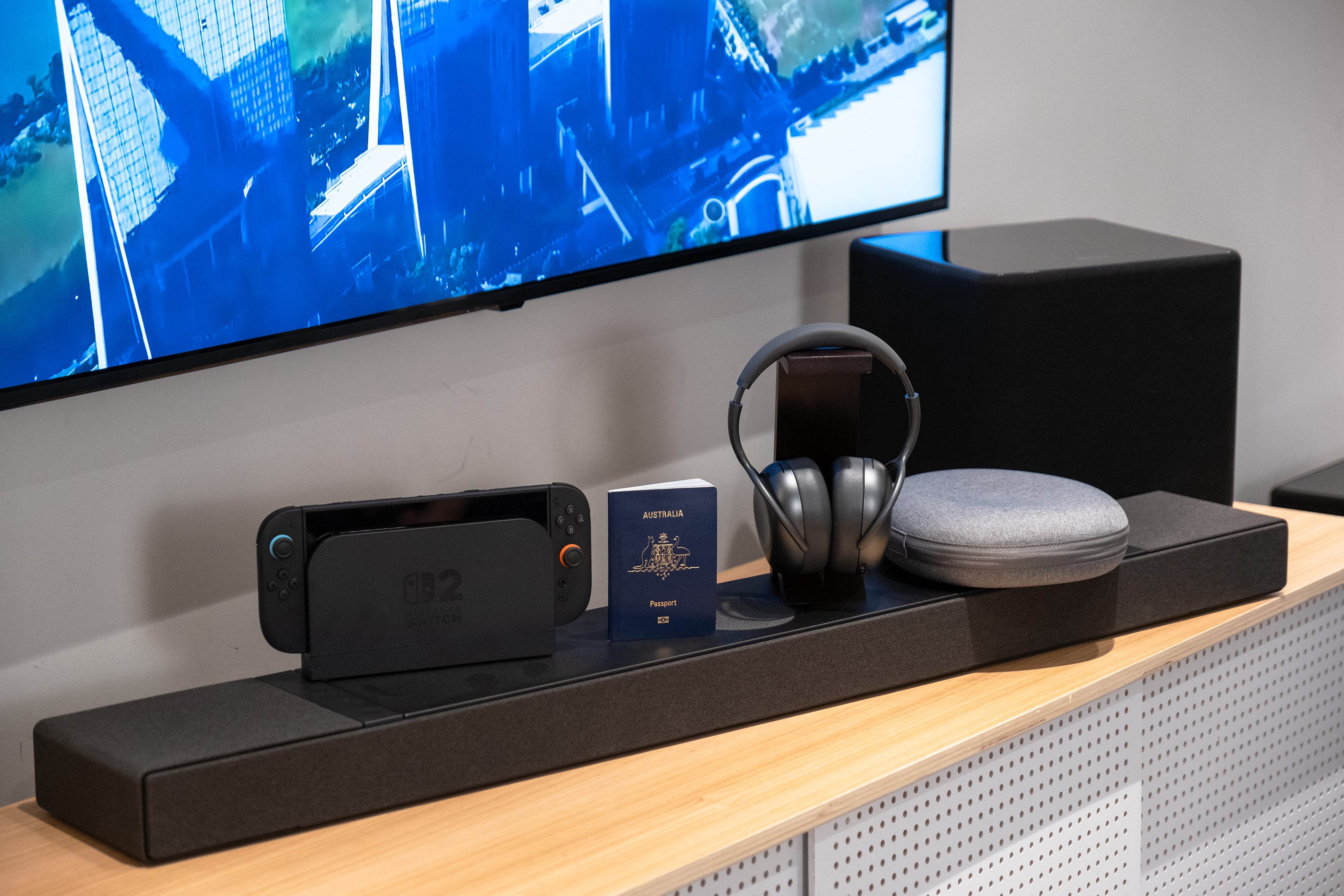 KEF XIO Soundbar and Kube 8 Subwoofer Pack | BONUS Nintendo Switch 2 and MU7 Headphones