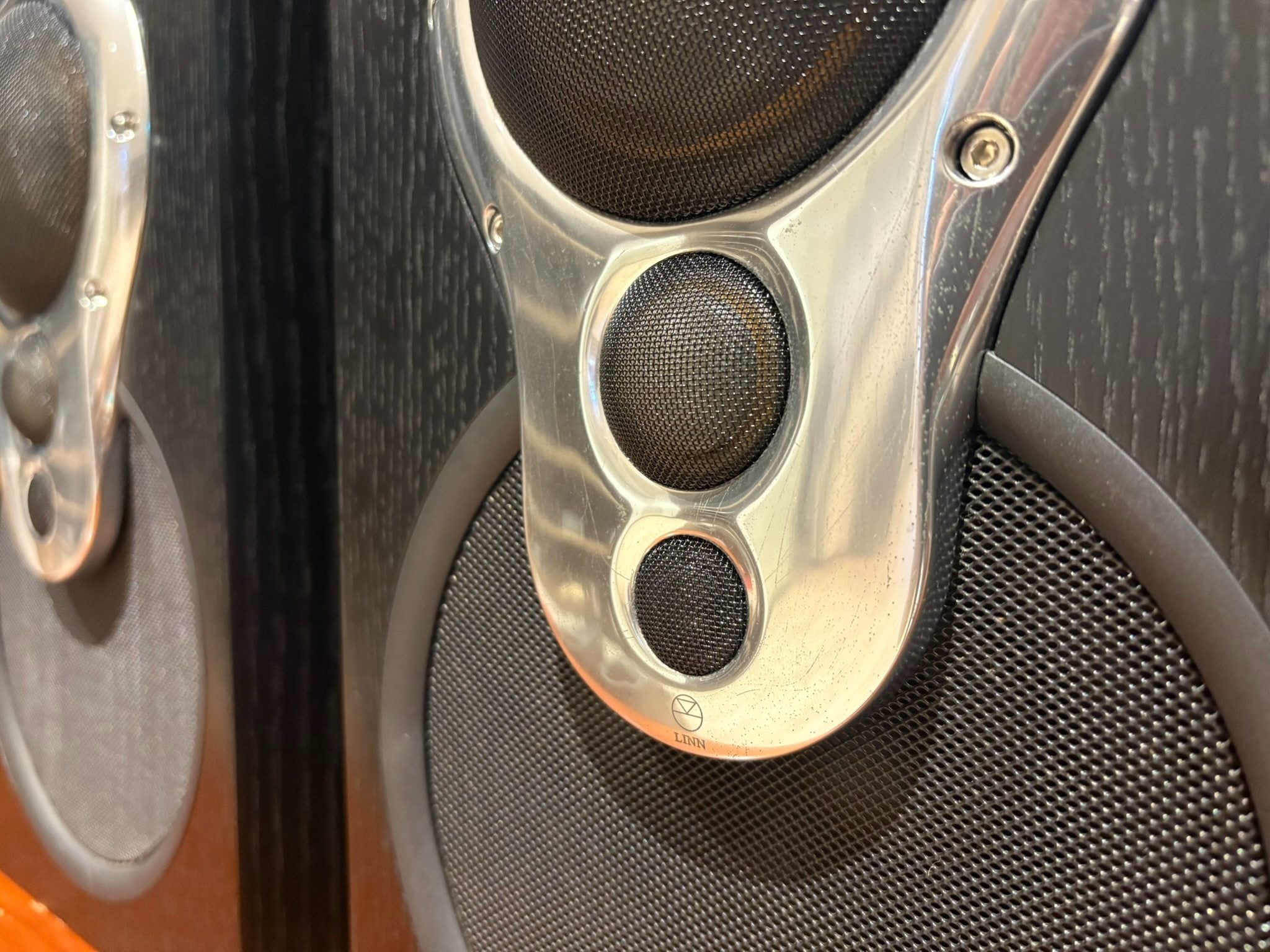 Linn Akudorik Passive Bookshelf Speakers, Black - As Traded