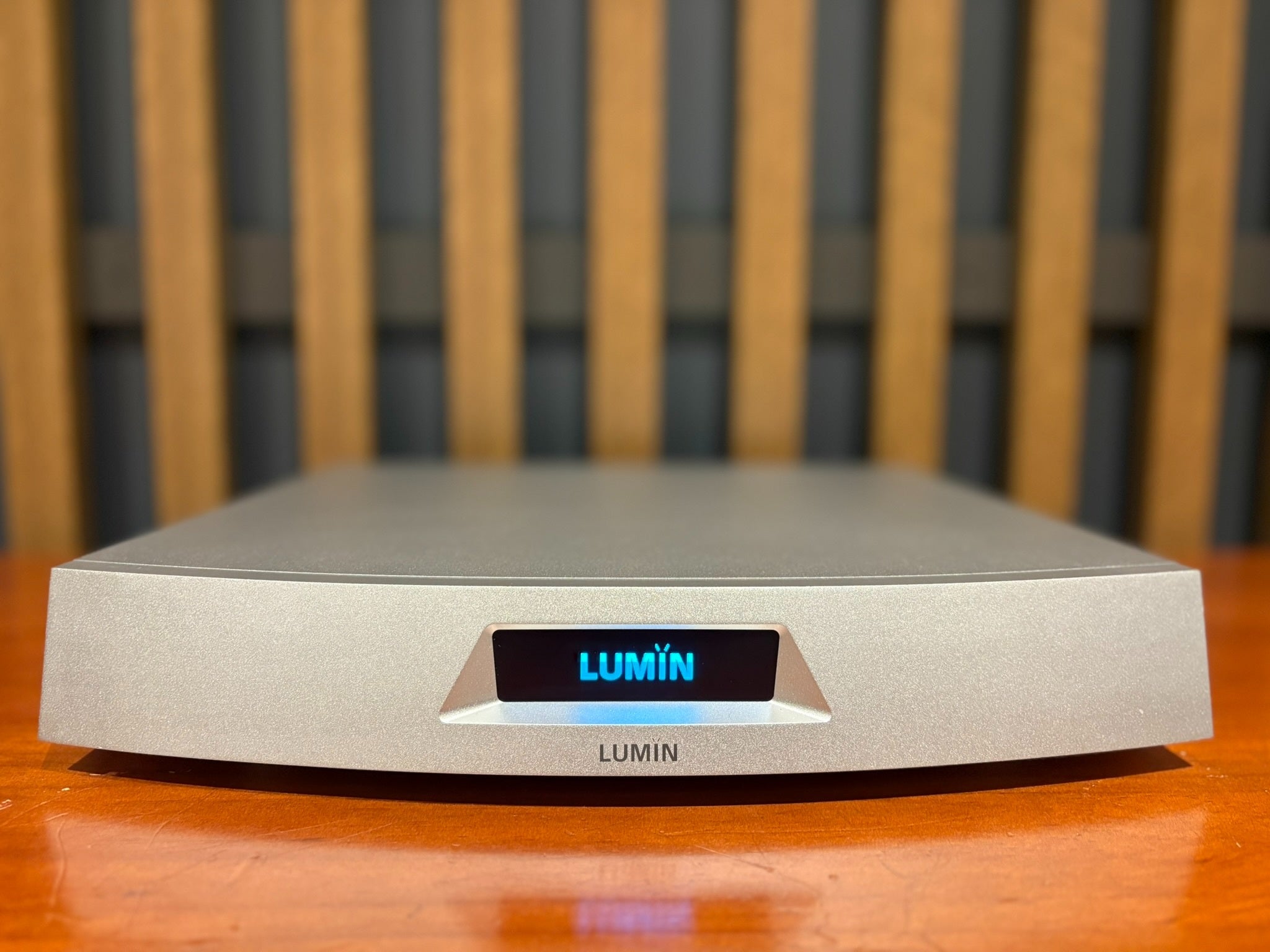 Lumin U2 Transport - Consignment