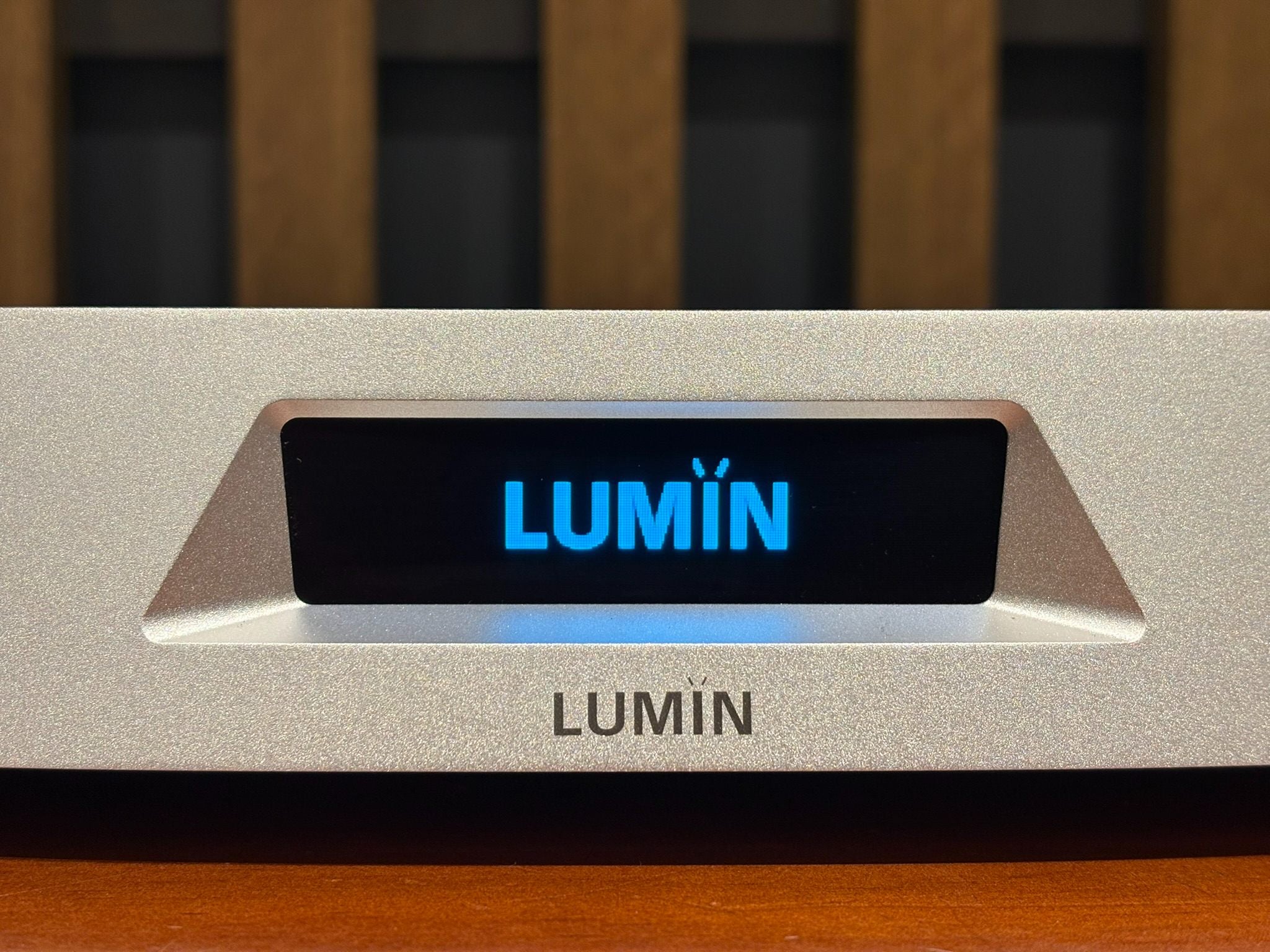 Lumin U2 Transport - Consignment