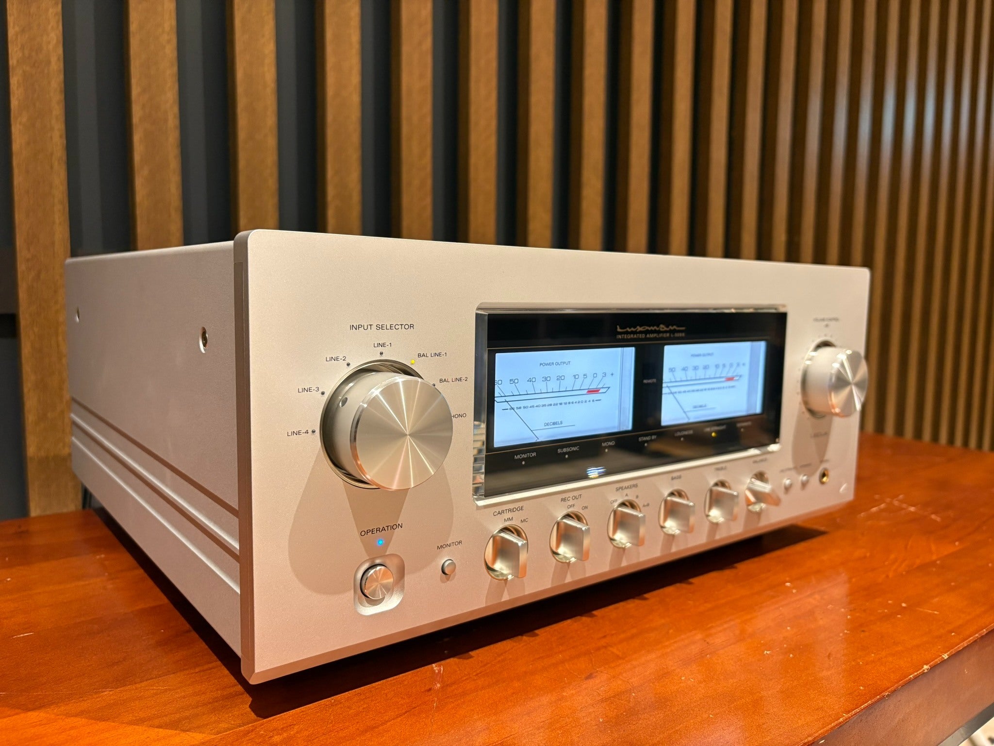 Luxman L-509X Integrated Amplifier - Consignment