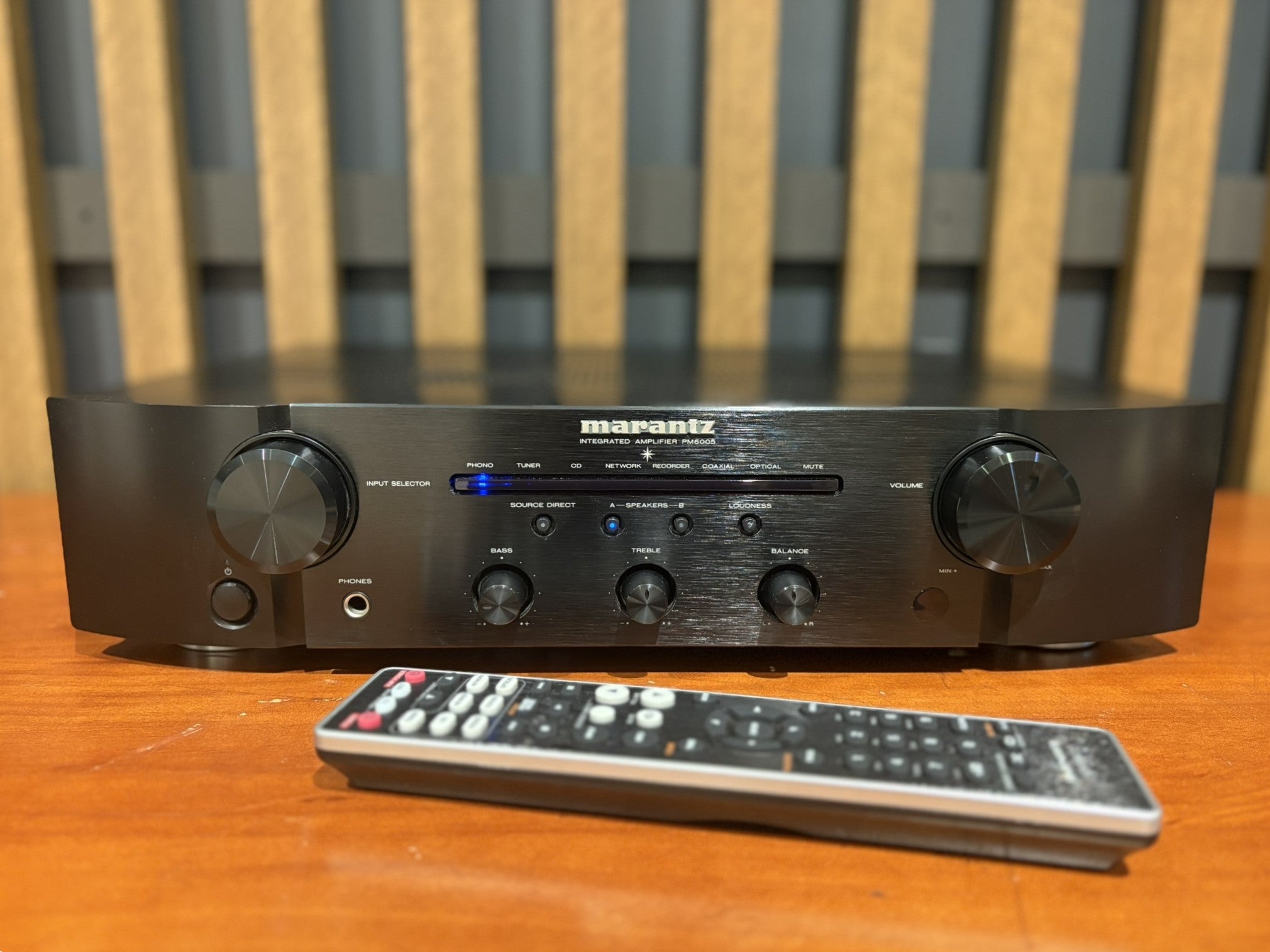 Marantz PM6005 Integrated Amplifier - Consignment