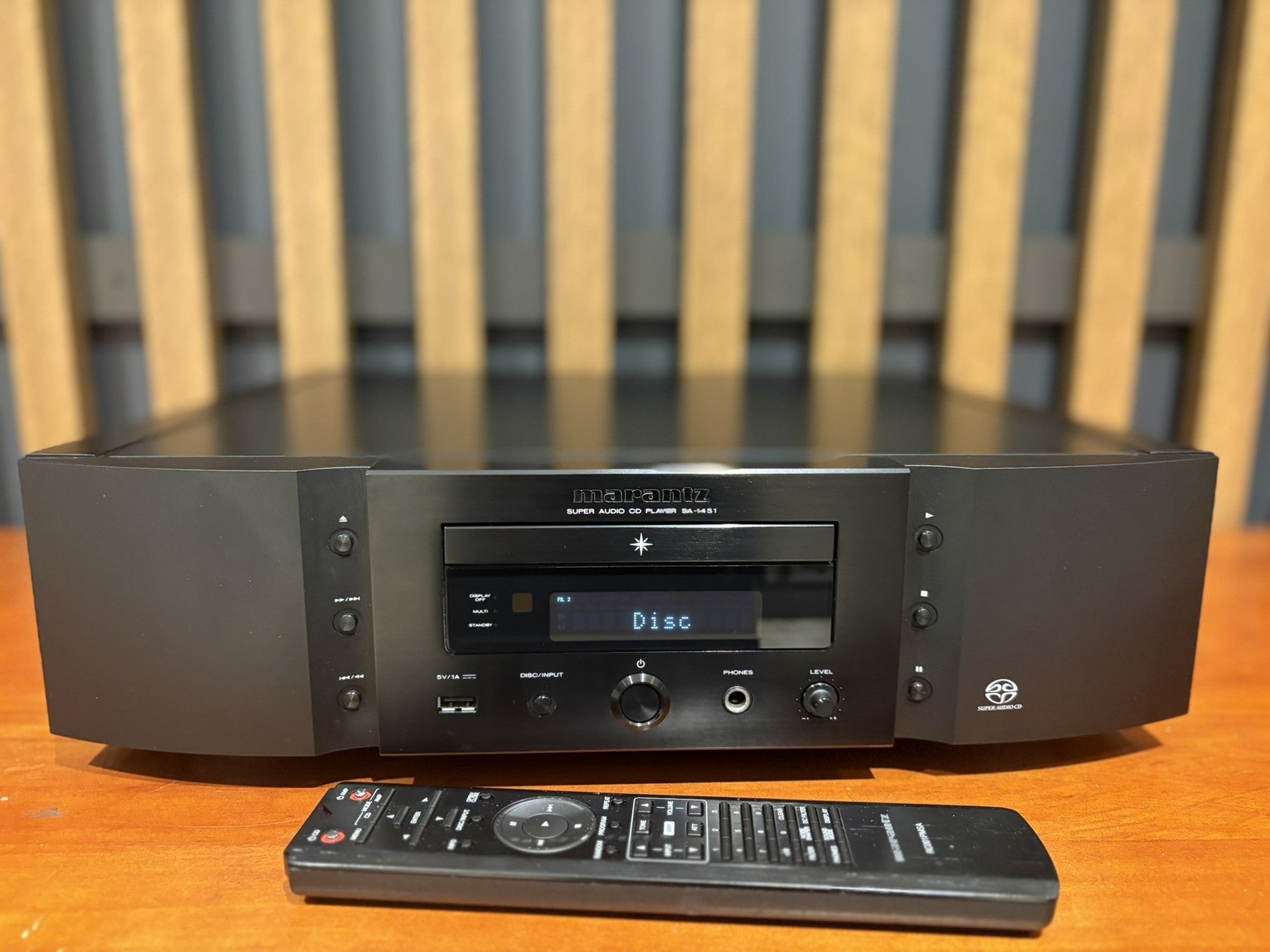 Marantz SA-14S1 Reference Series SACD Player - Consignment