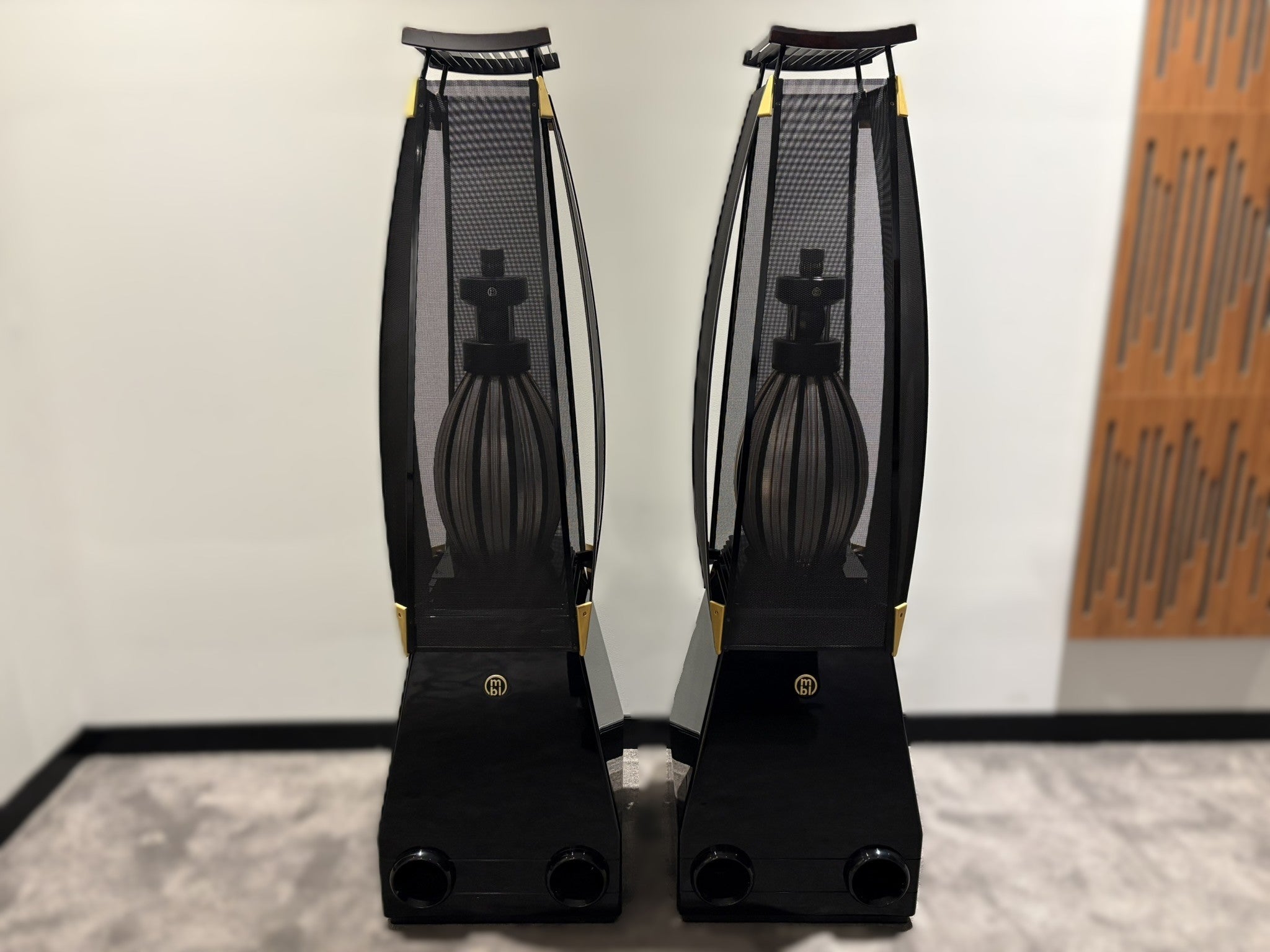 MBL 101E Mk1 Radialstrahler Speakers - Consignment