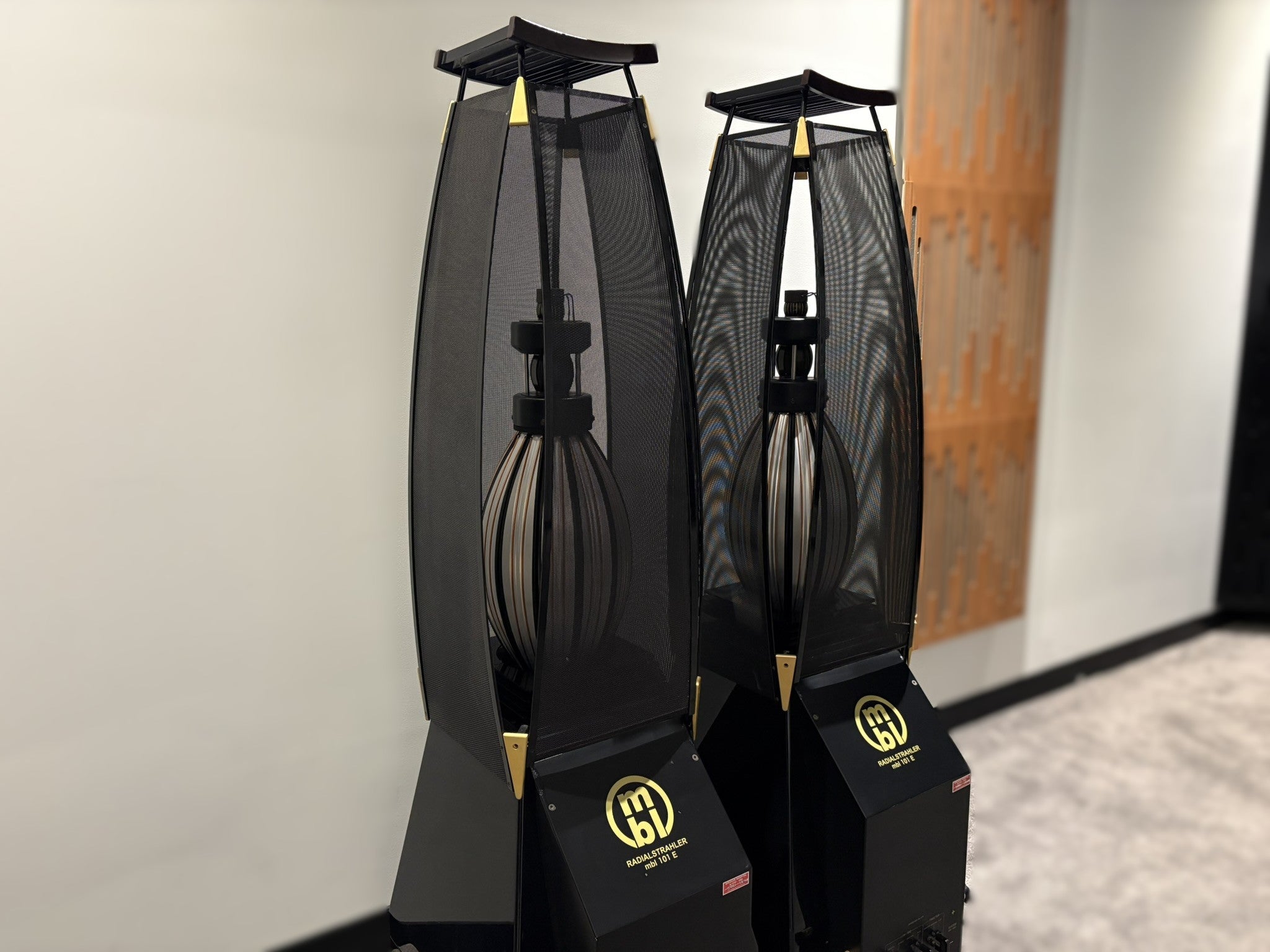 MBL 101E Mk1 Radialstrahler Speakers - Consignment