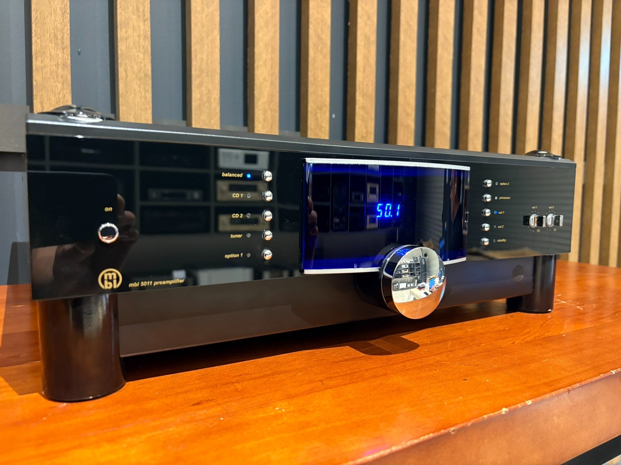 MBL 5011 Preamplifier - Consignment