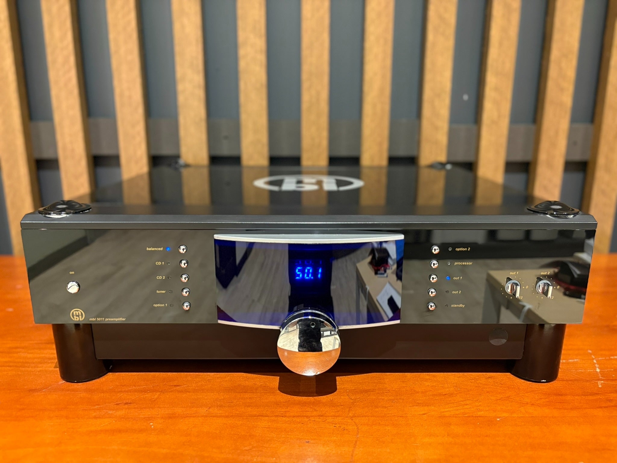 MBL 5011 Preamplifier - Consignment