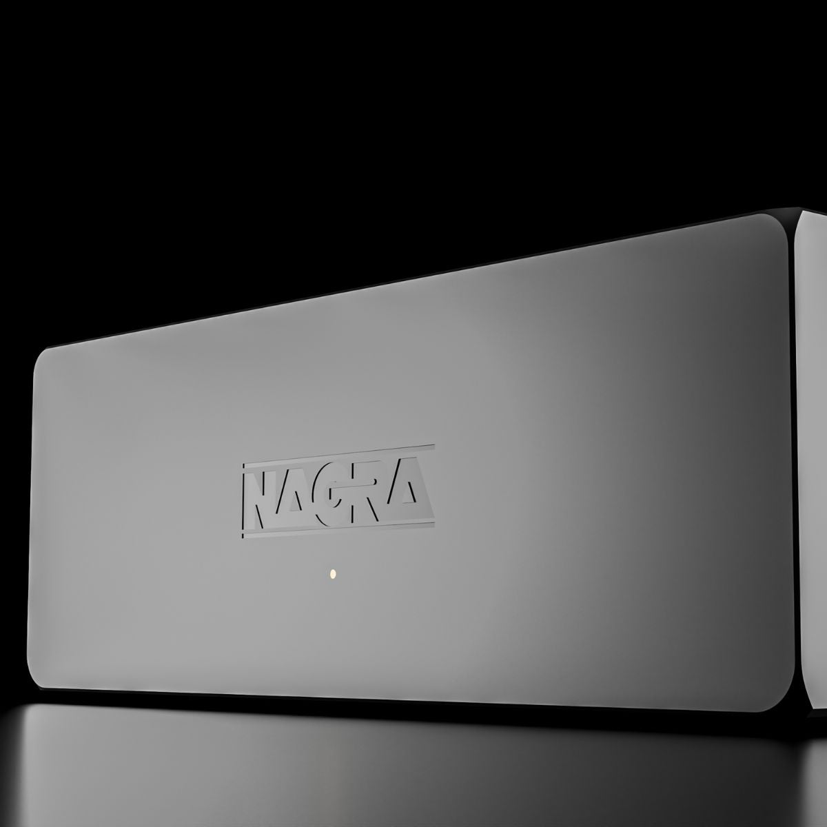 nagra-compact-psu-front-angled-zoom