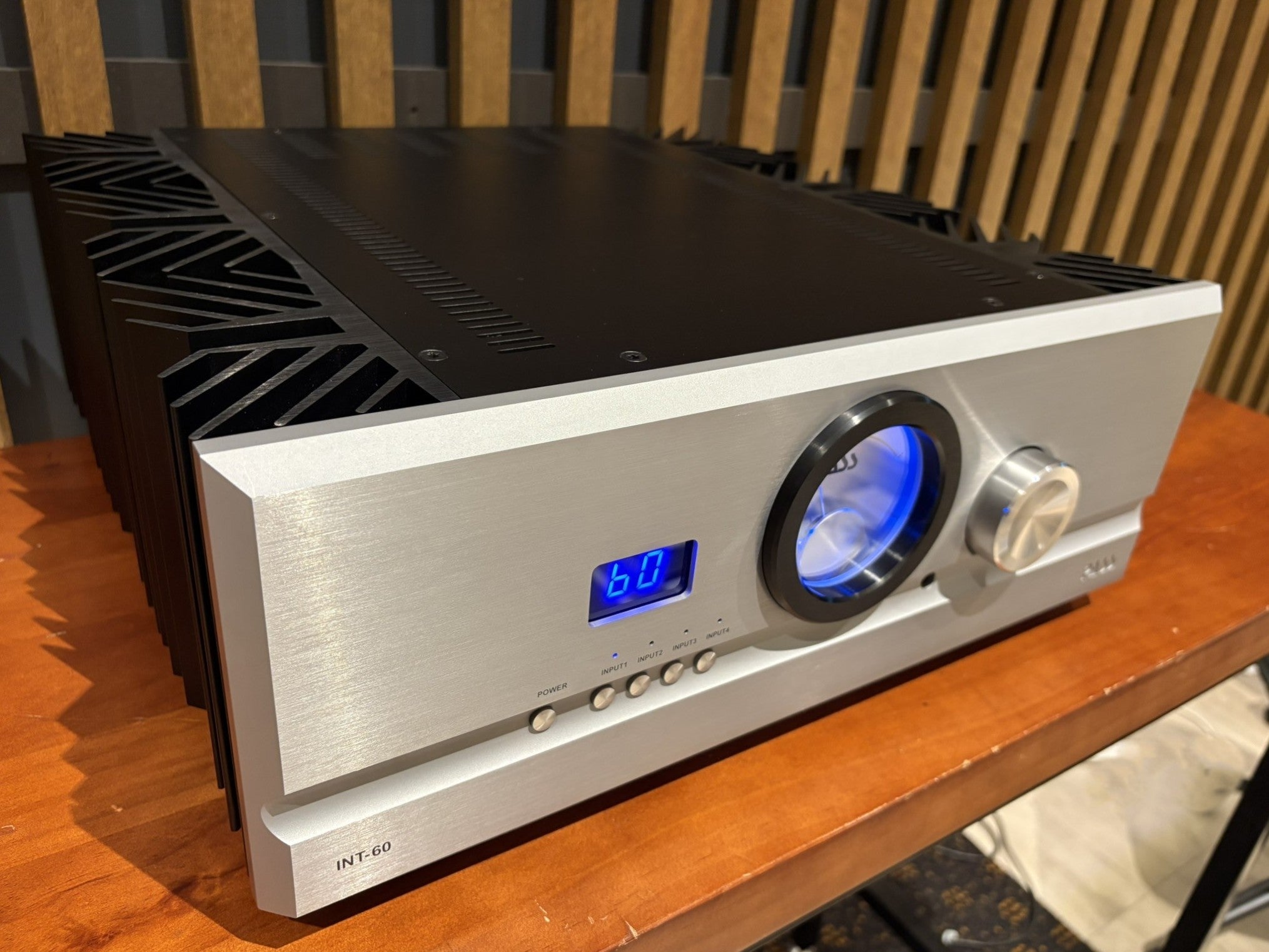 Pass Labs INT-60 Integrated Amplifier - As Traded