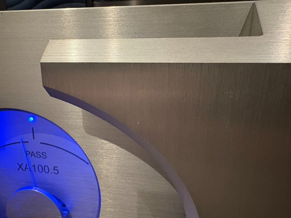 Pass Labs XA100.5 Monoblock Power Amplifiers (Pair) - Consignment