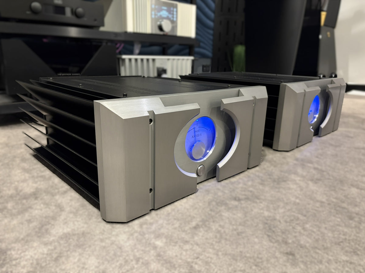 Pass Labs XA100.5 Monoblock Power Amplifiers (Pair) - Consignment