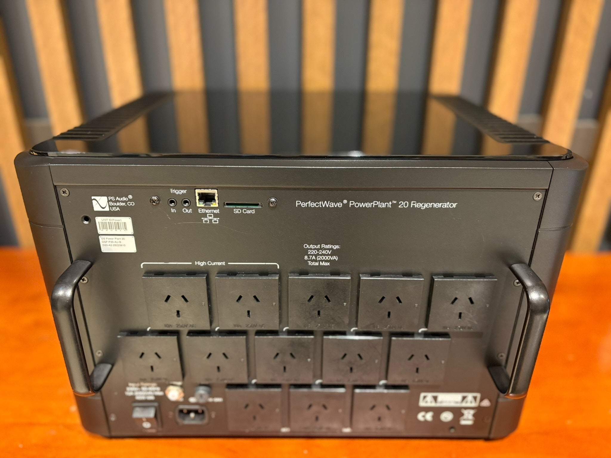 PS Audio DirectStream PowerPlant P20 AC Power Regenerator - Consignment