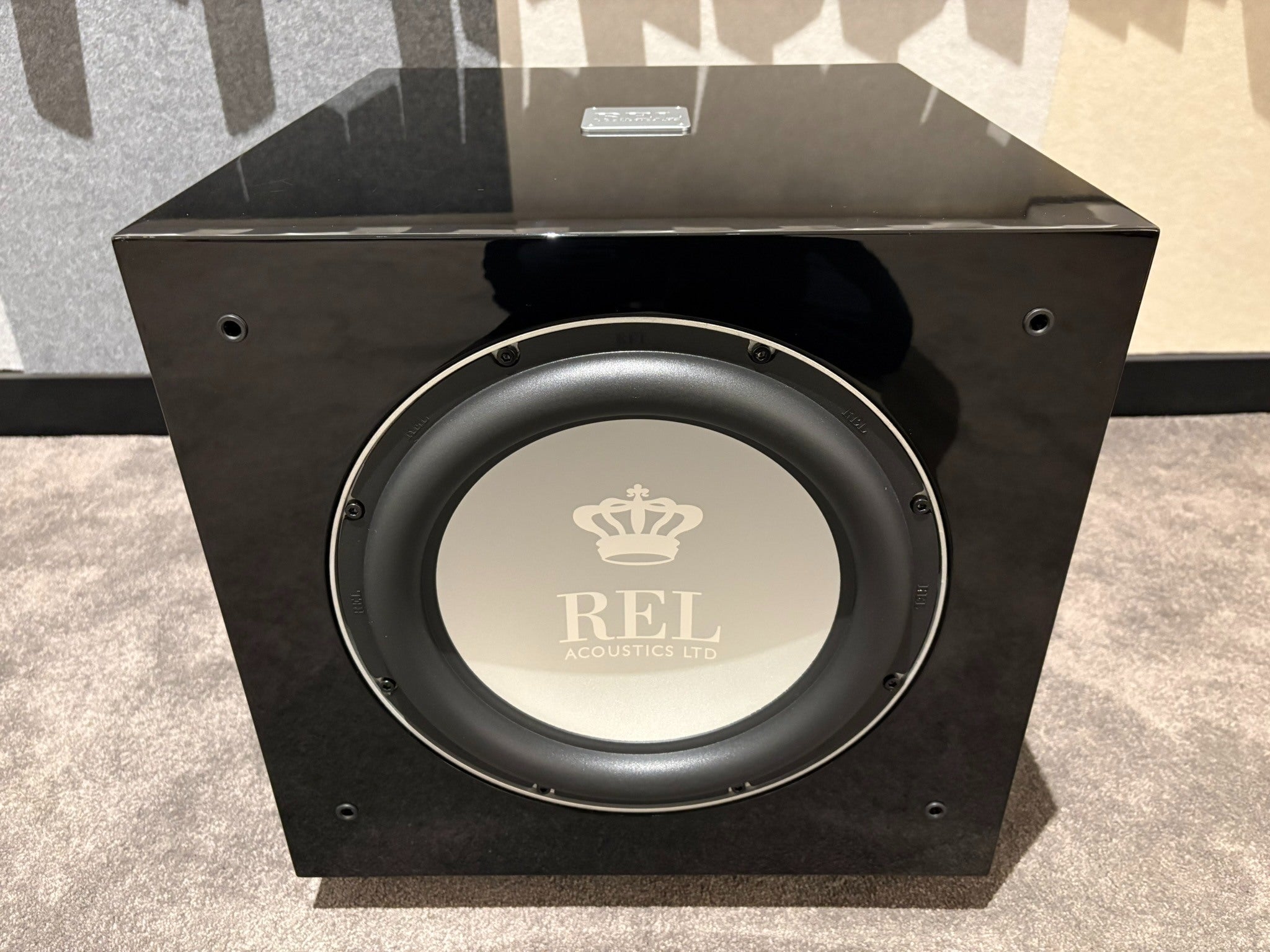 REL S/812 Subwoofer - As Traded
