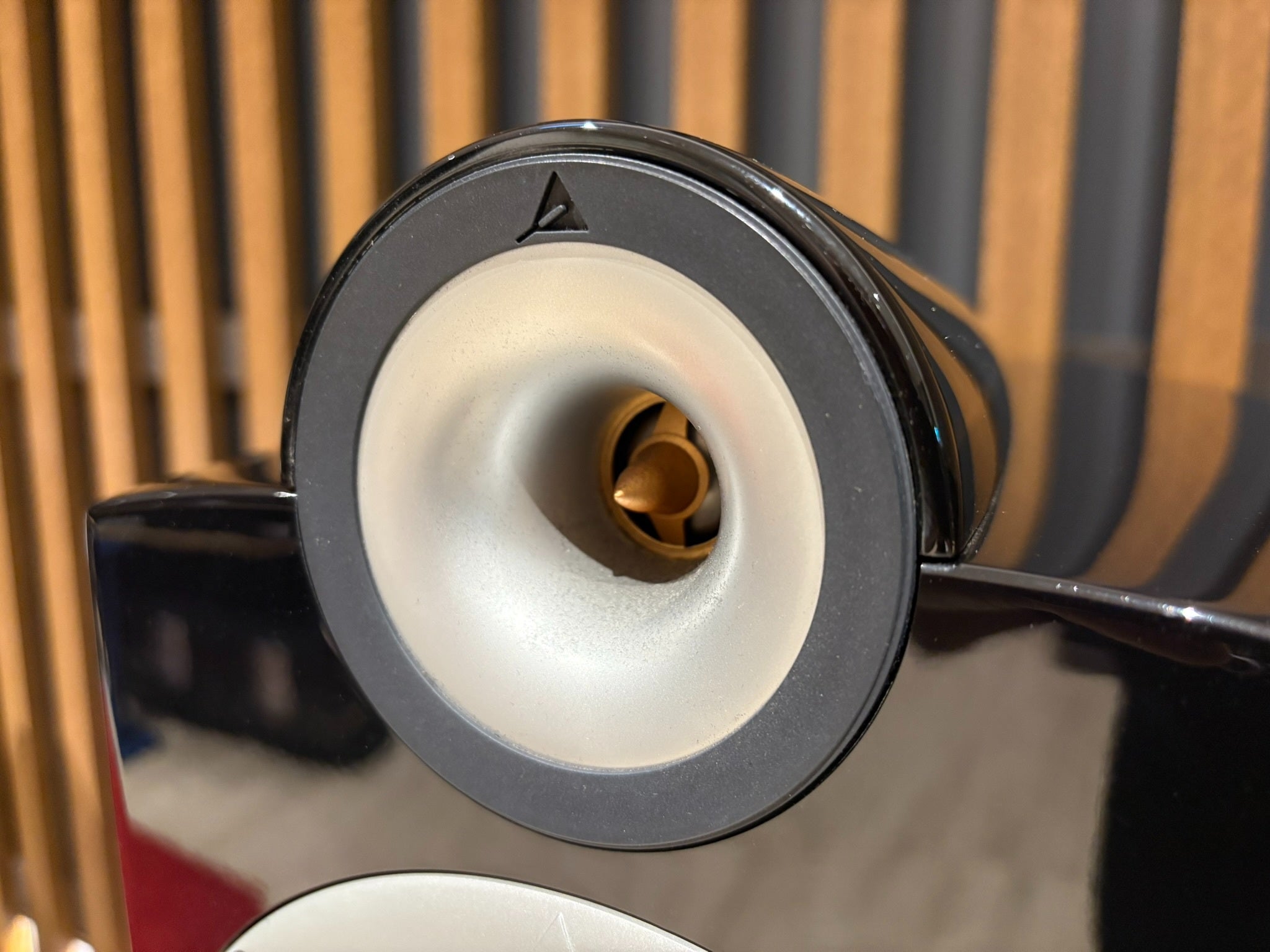 Triangle Signature Alpha Floorstanding Speakers - Consignment