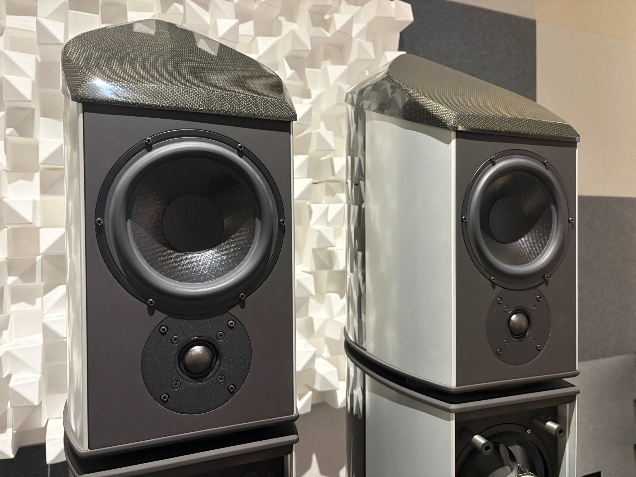 Wilson Benesch Chimera Speakers - Consignment